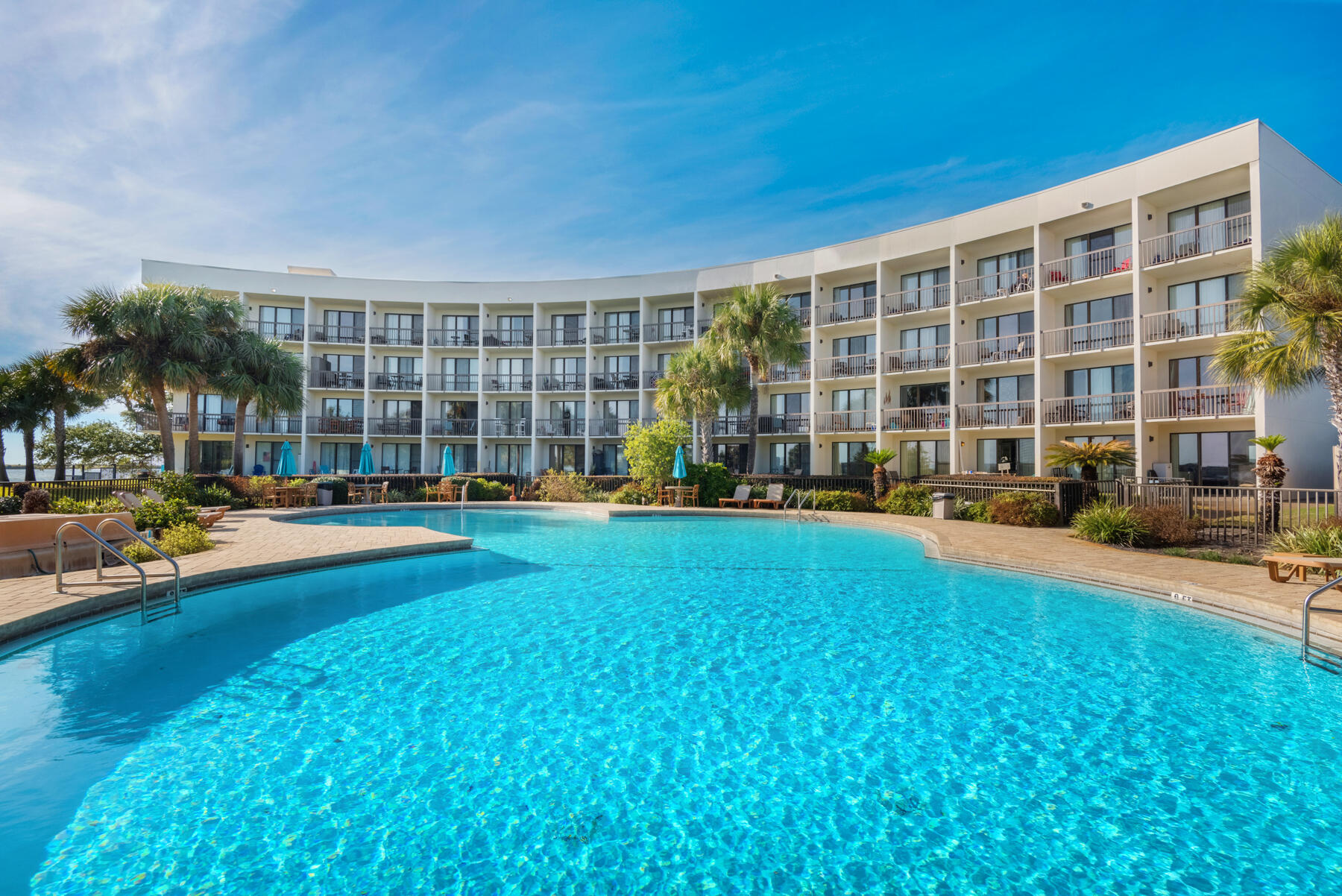 PIRATES BAY PH 1 - Residential