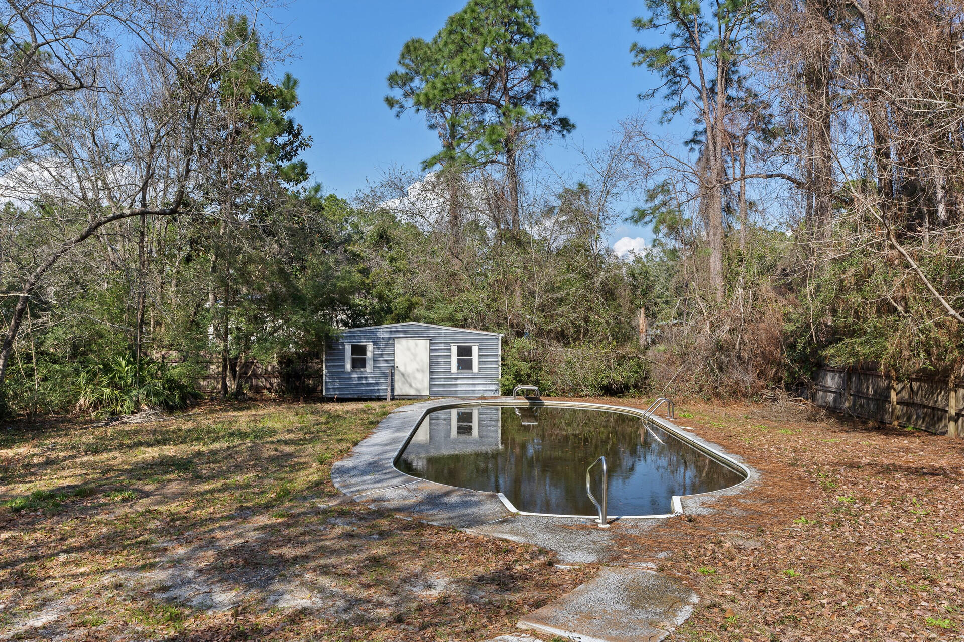 TOWN OF SANTA ROSA - Residential