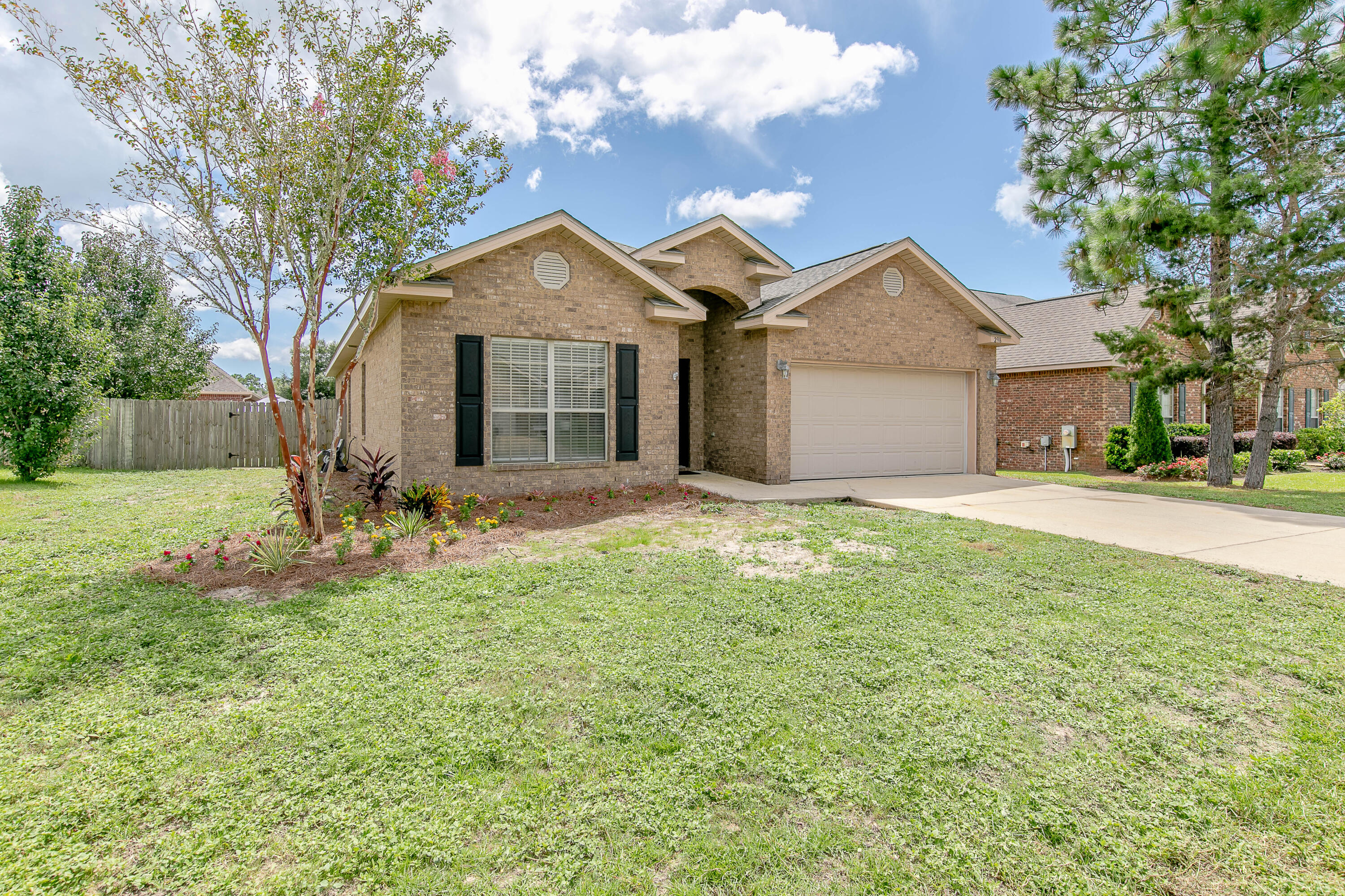 PEACH CREEK PH 1 - Residential Lease