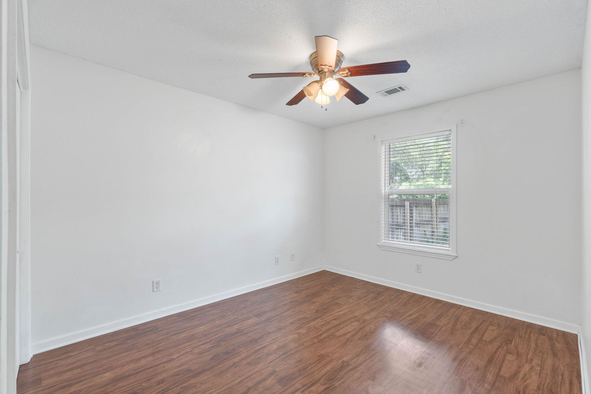 CANDLEWOOD VILLAGE - Residential