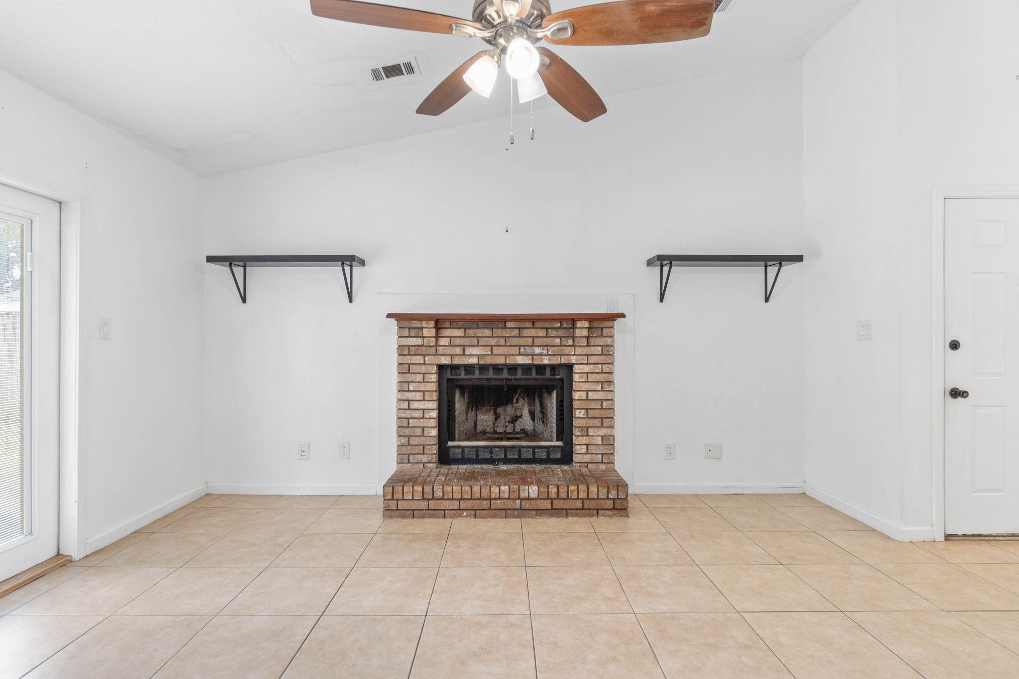 CANDLEWOOD VILLAGE - Residential