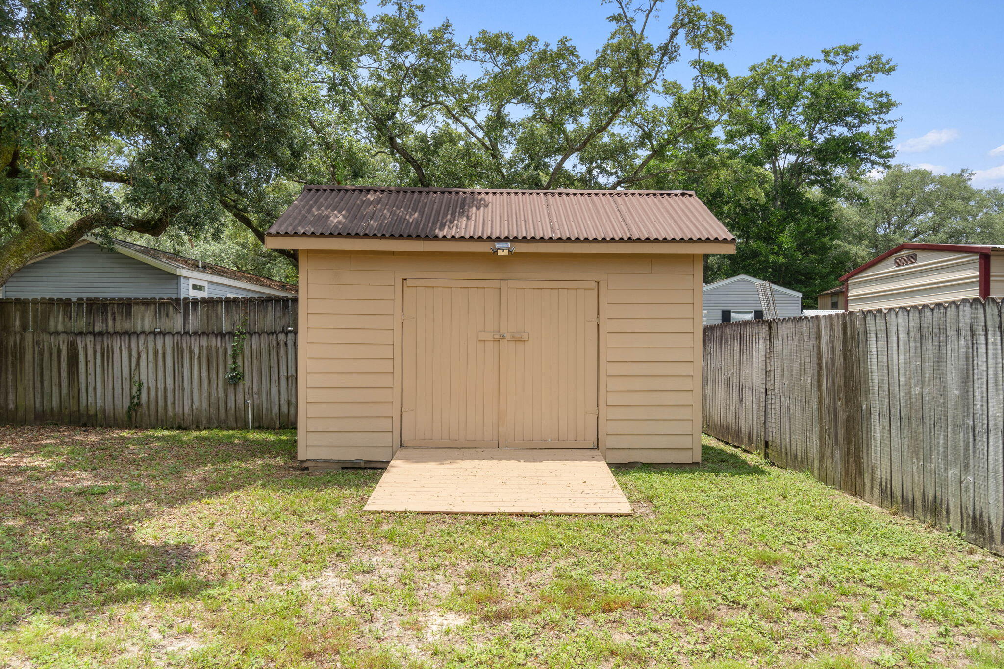 CANDLEWOOD VILLAGE - Residential