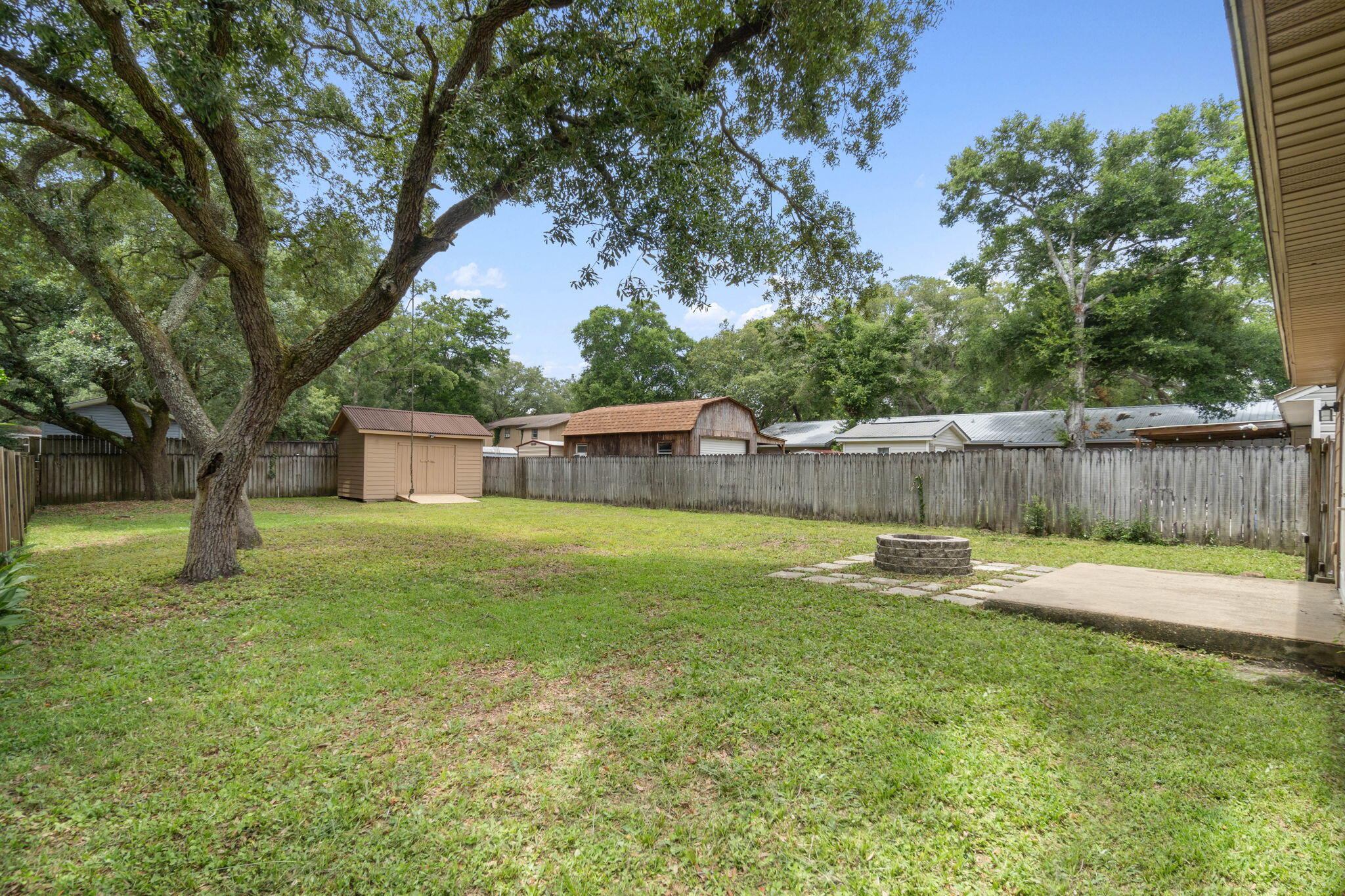 CANDLEWOOD VILLAGE - Residential