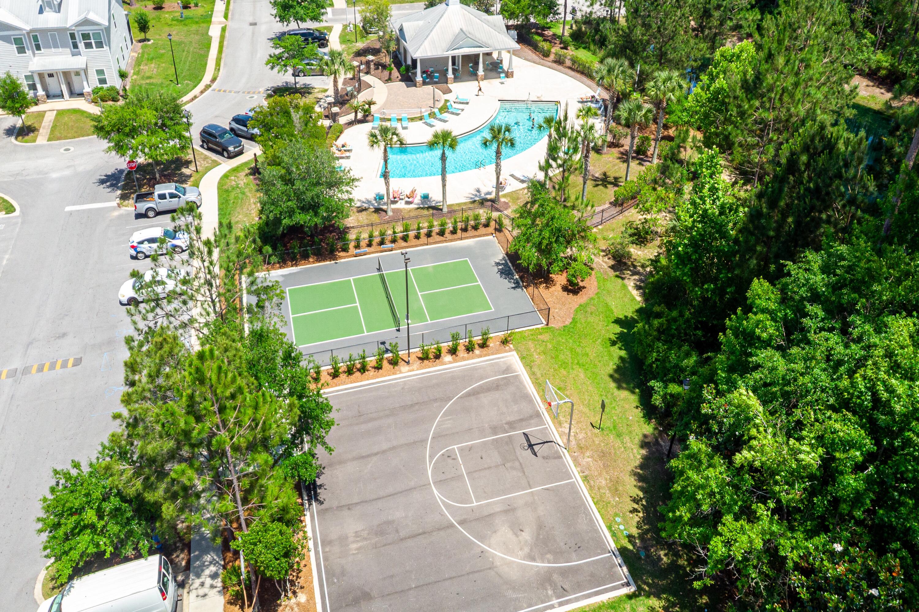 VERANDAS AT FREEPORT - Residential