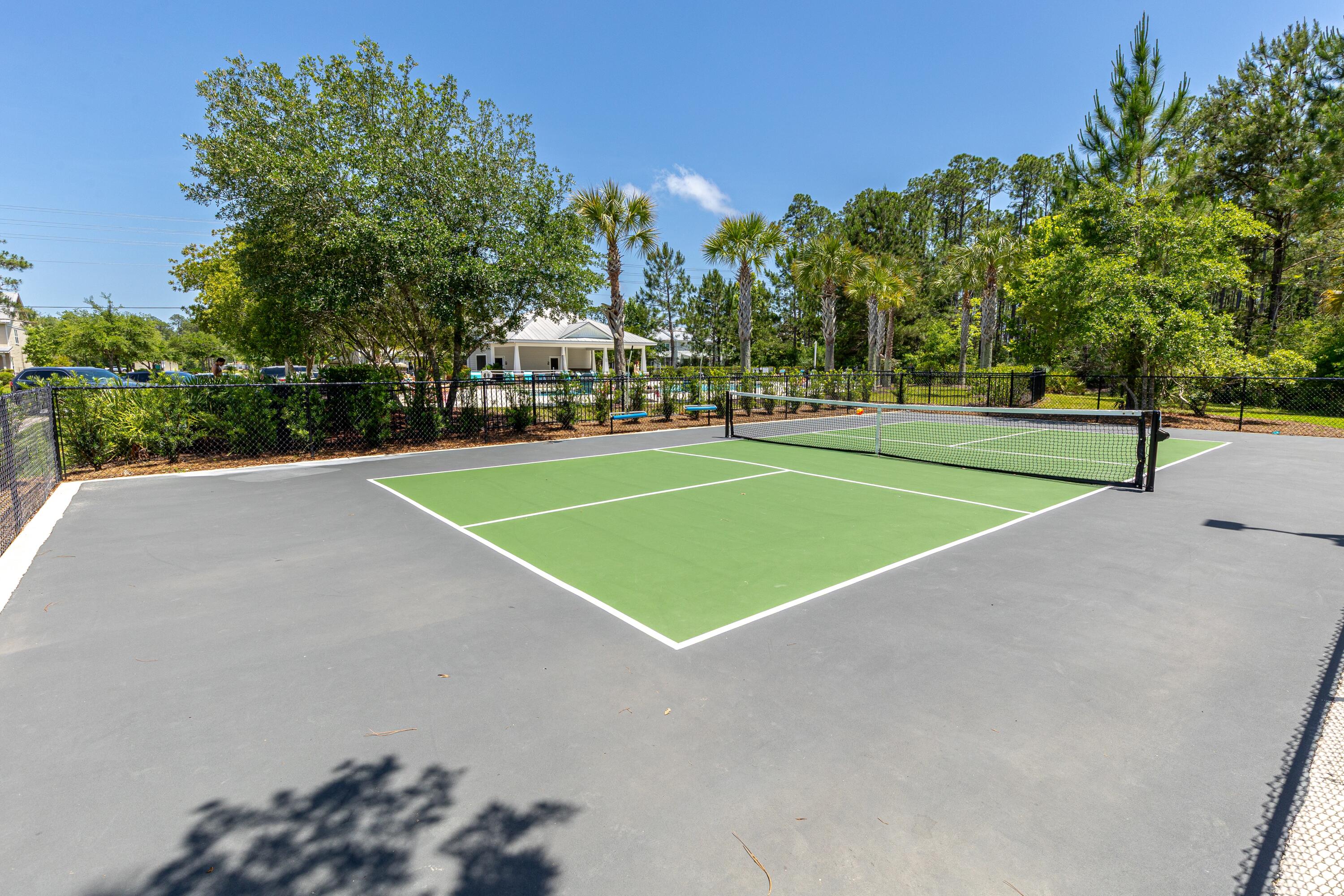 VERANDAS AT FREEPORT - Residential