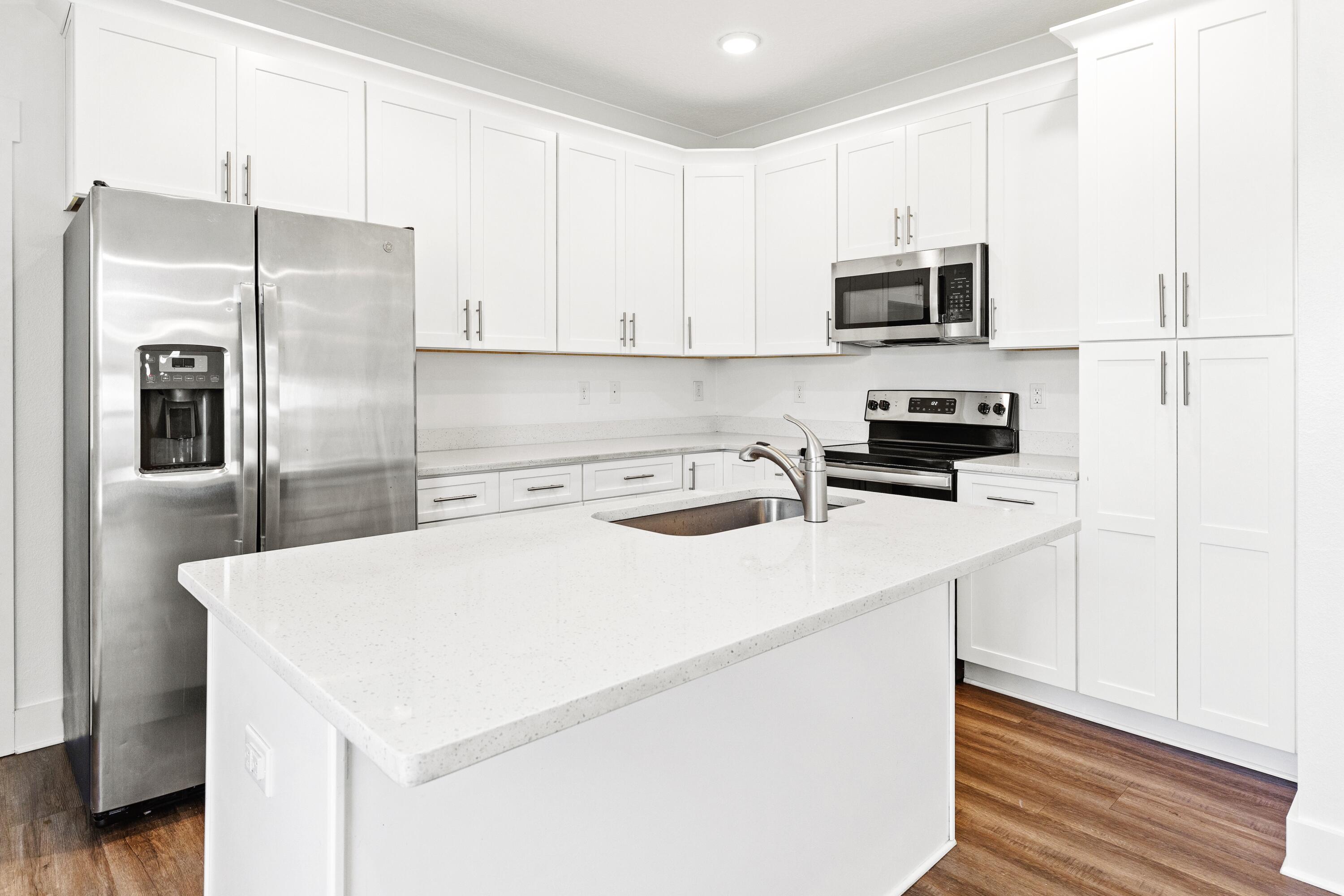 VERANDAS AT FREEPORT - Residential