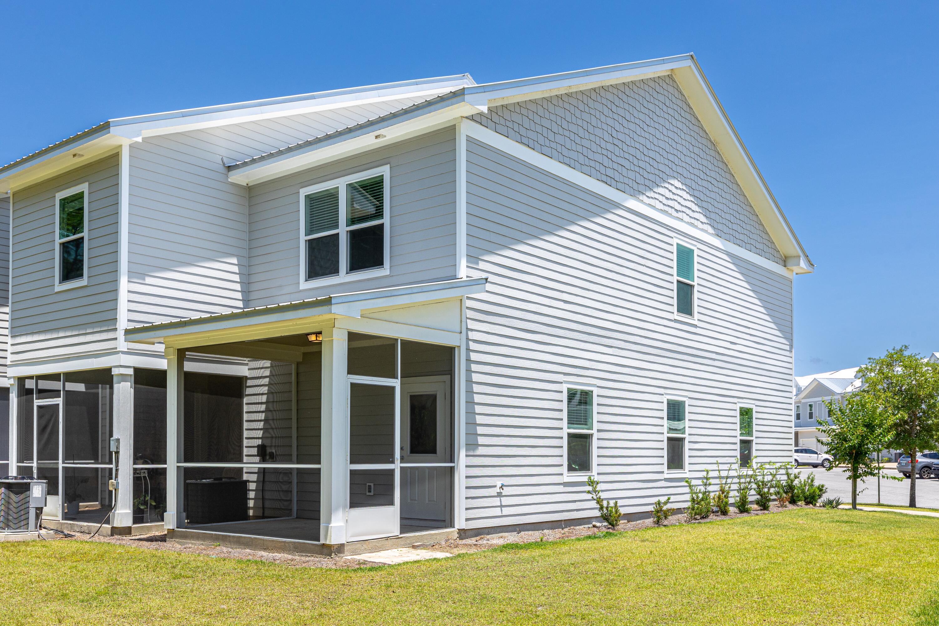 VERANDAS AT FREEPORT - Residential