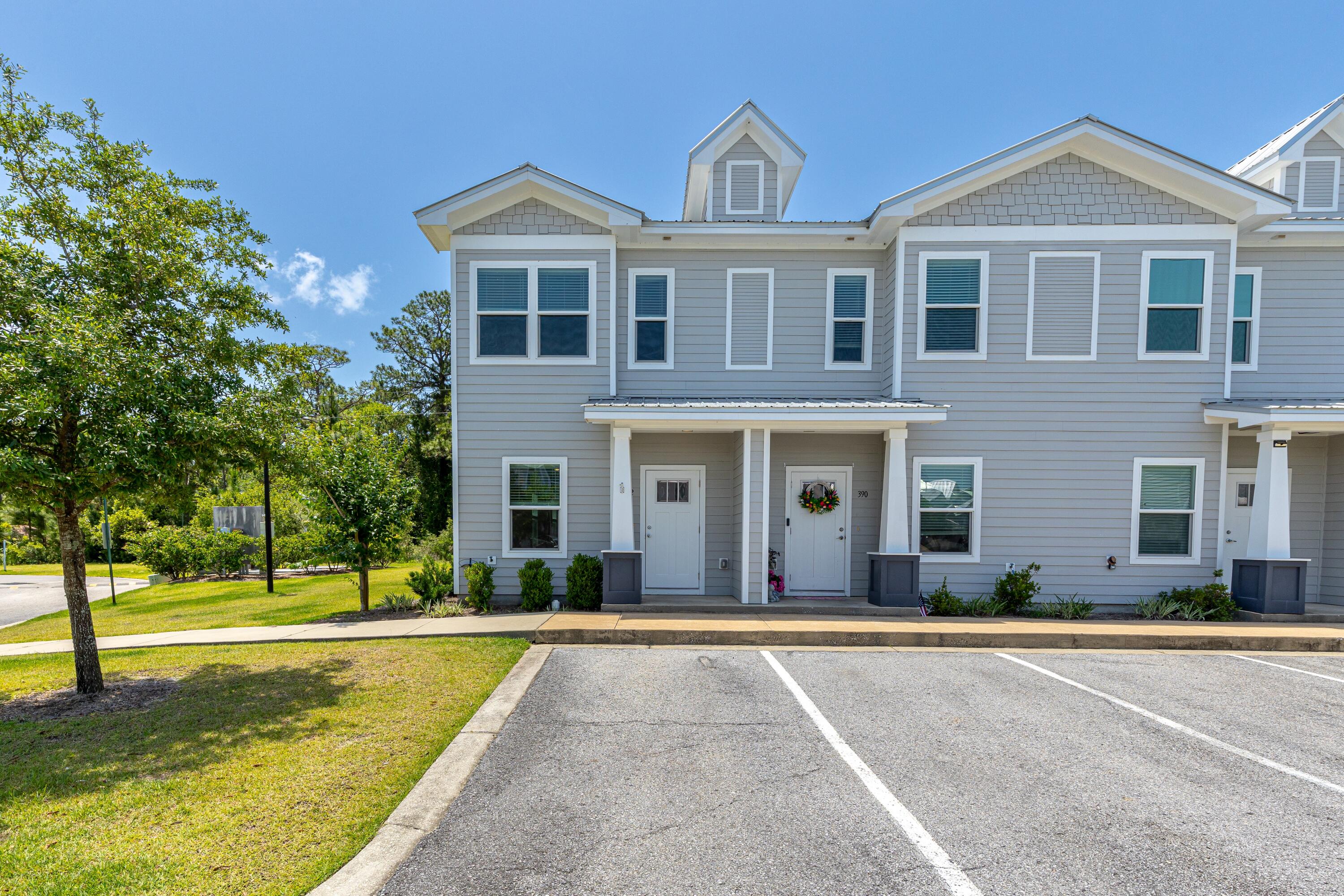 VERANDAS AT FREEPORT - Residential