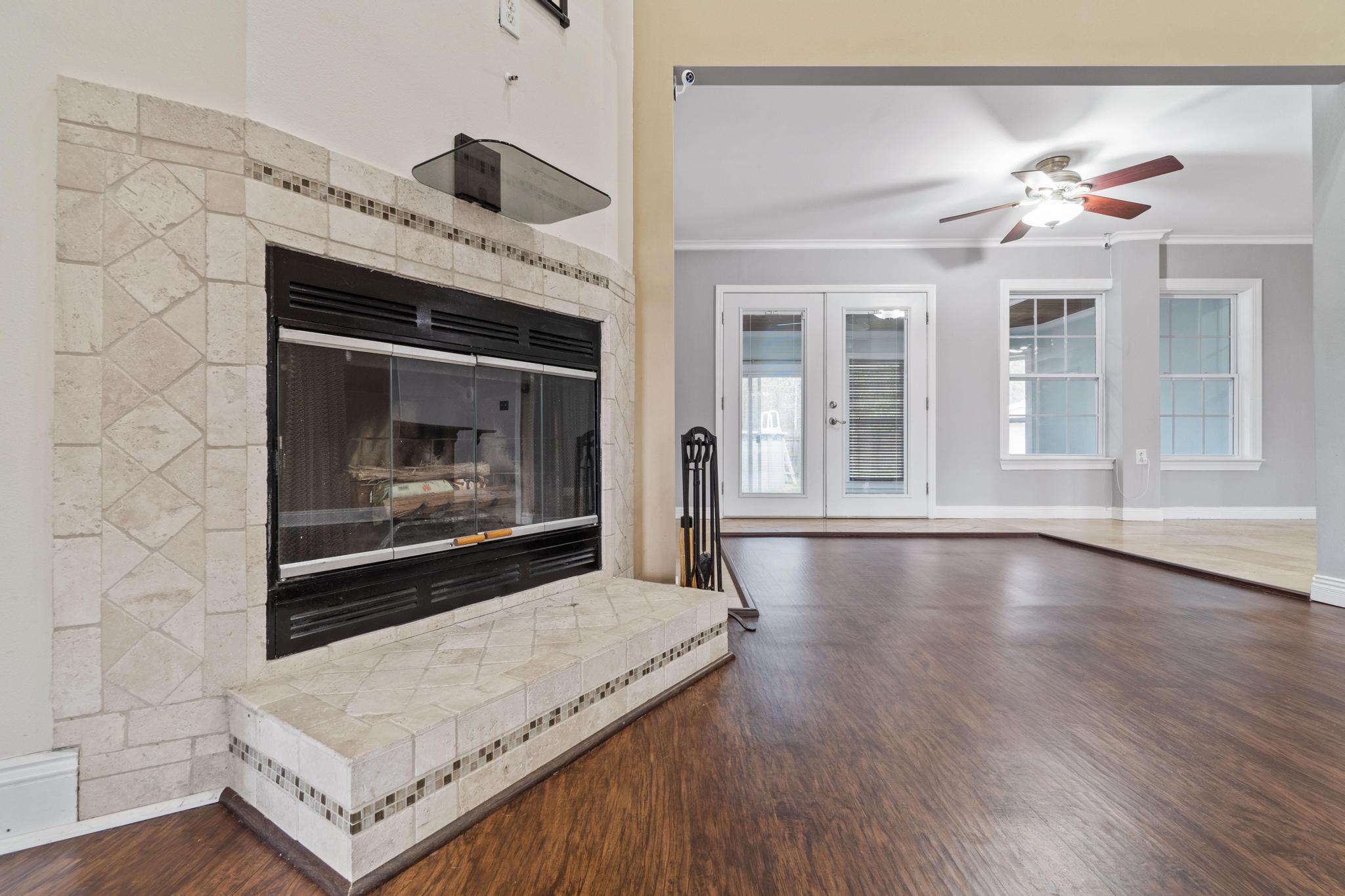 PINE MEADOWS 2ND ADDN - Residential