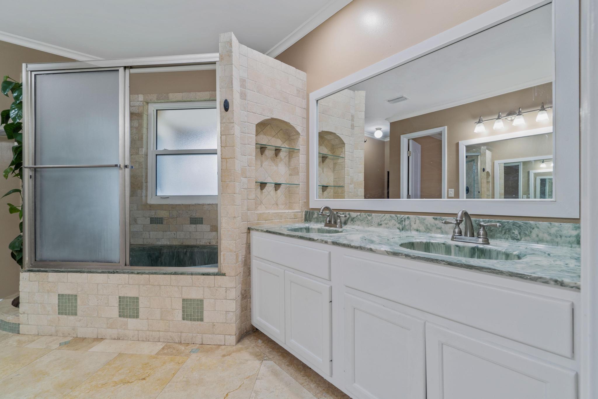 PINE MEADOWS 2ND ADDN - Residential
