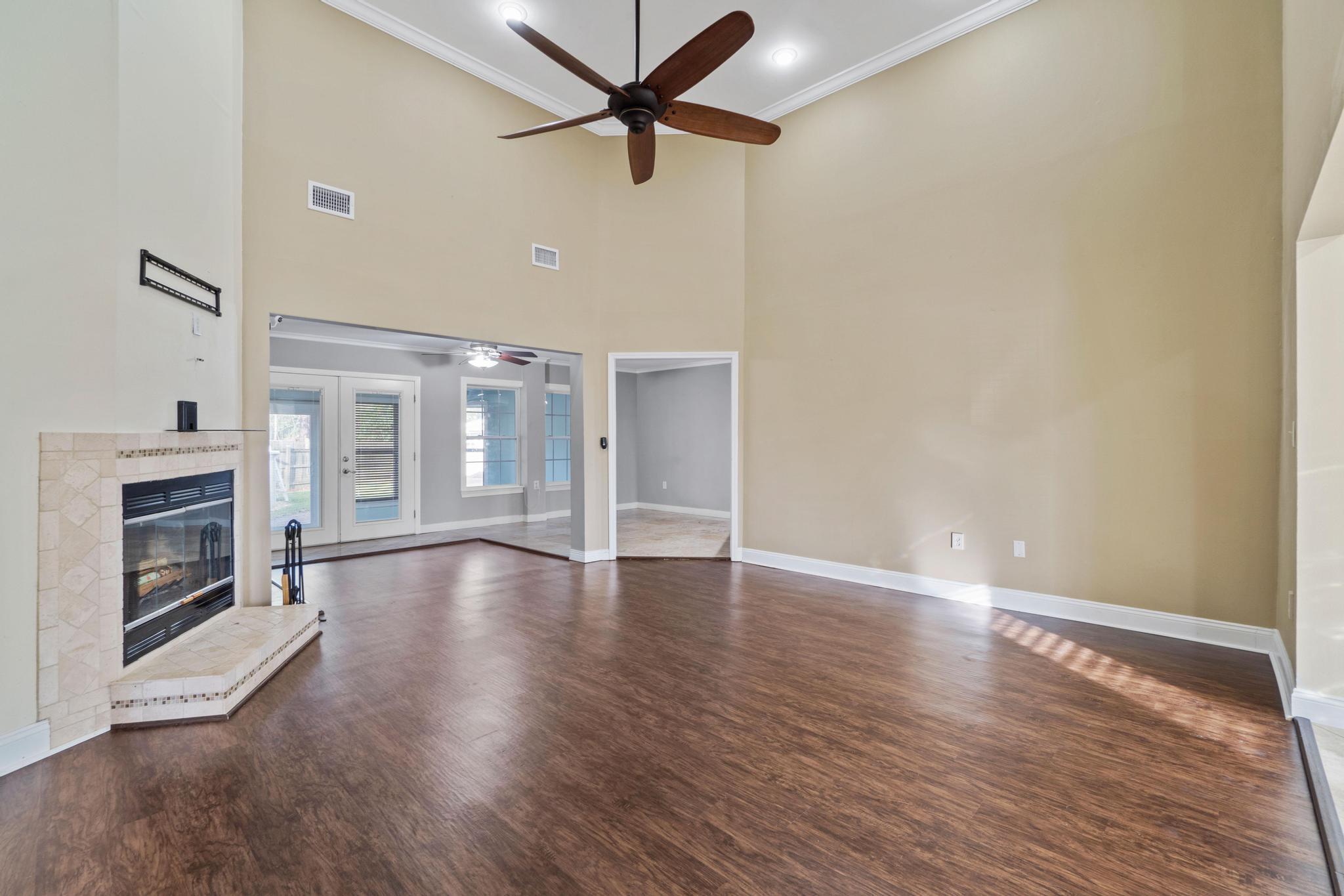 PINE MEADOWS 2ND ADDN - Residential