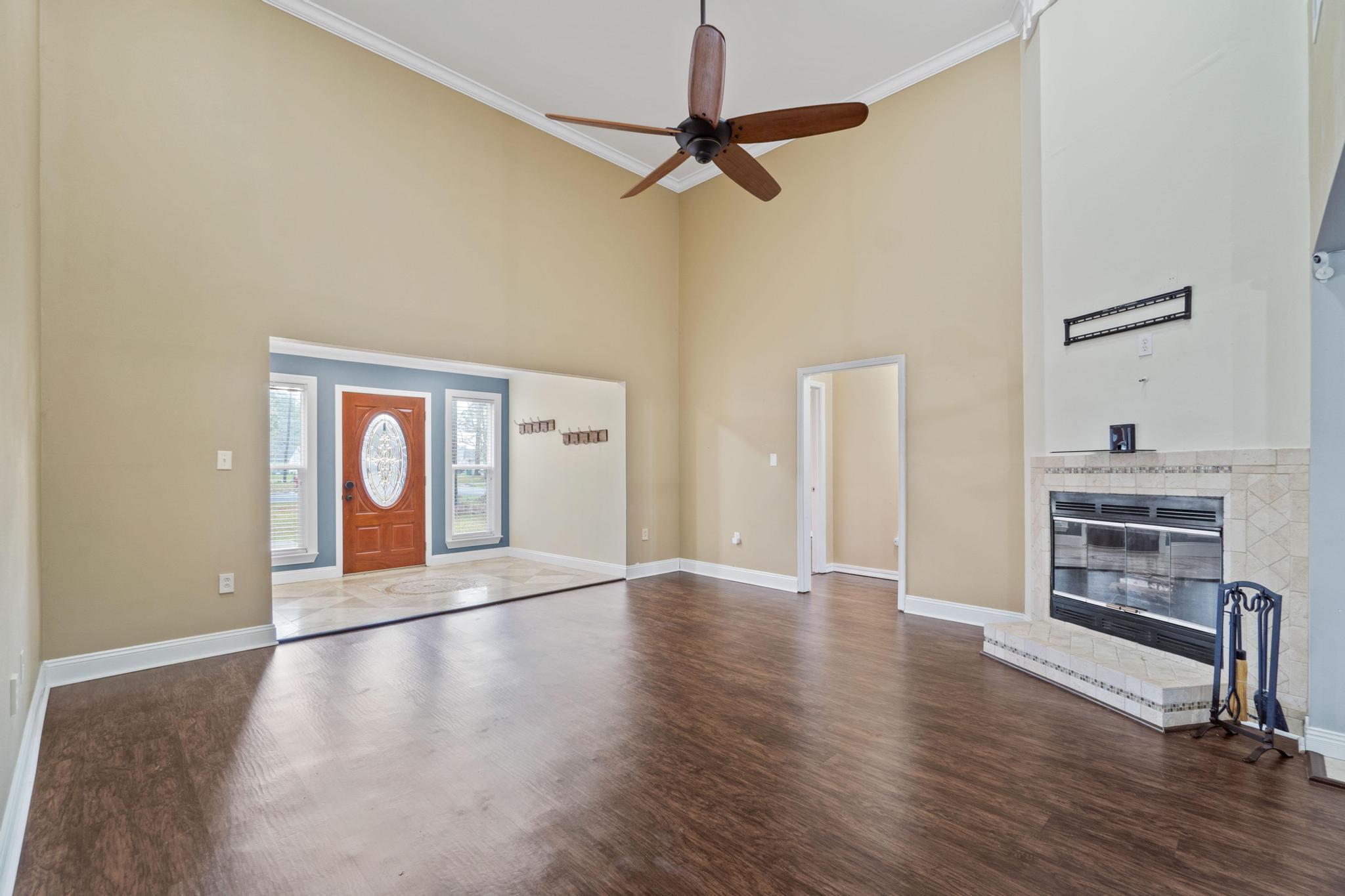PINE MEADOWS 2ND ADDN - Residential