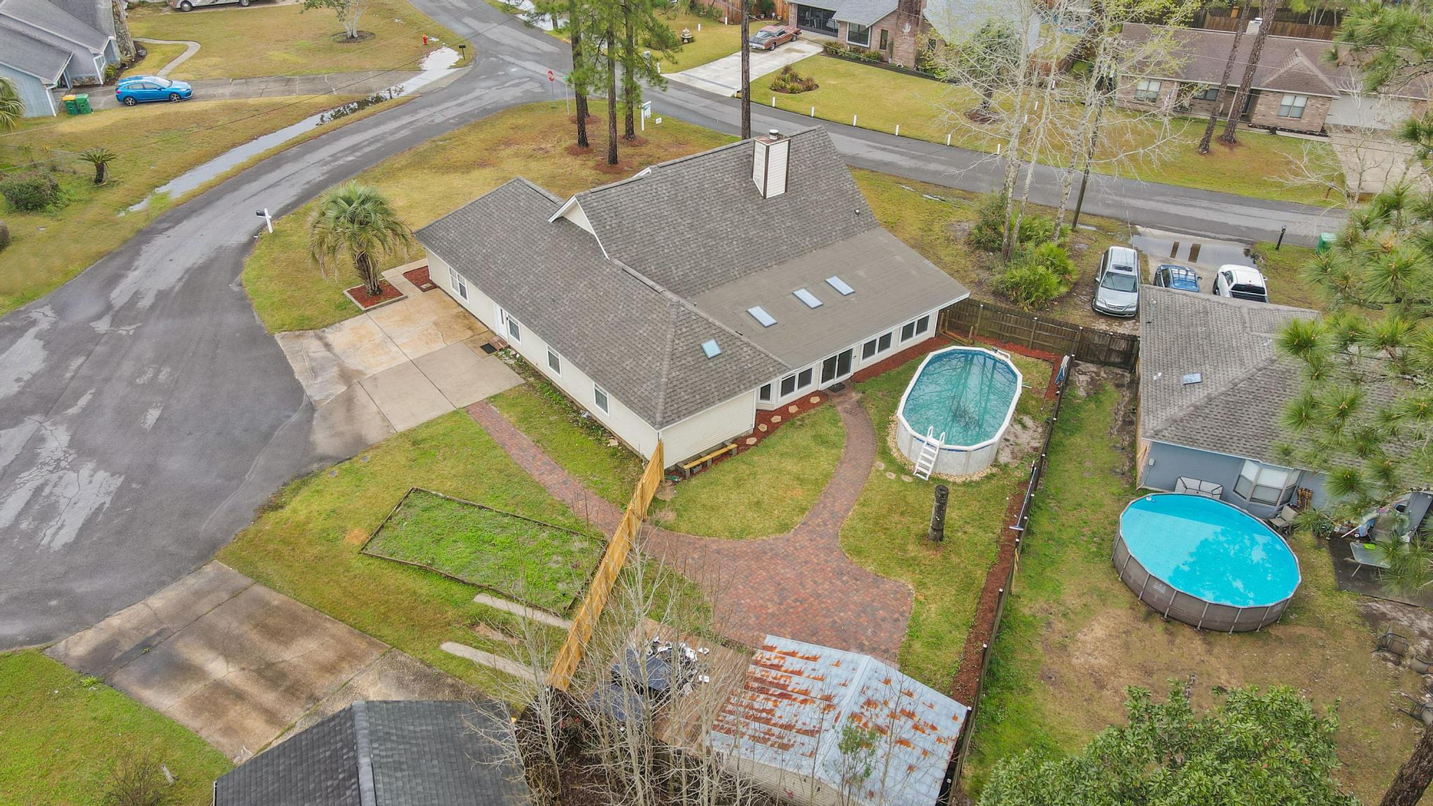 PINE MEADOWS 2ND ADDN - Residential