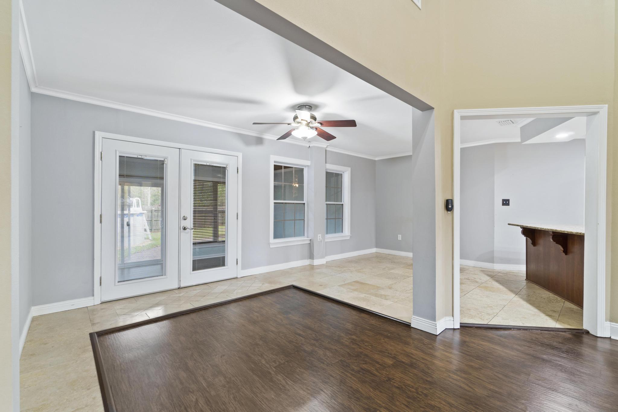 PINE MEADOWS 2ND ADDN - Residential