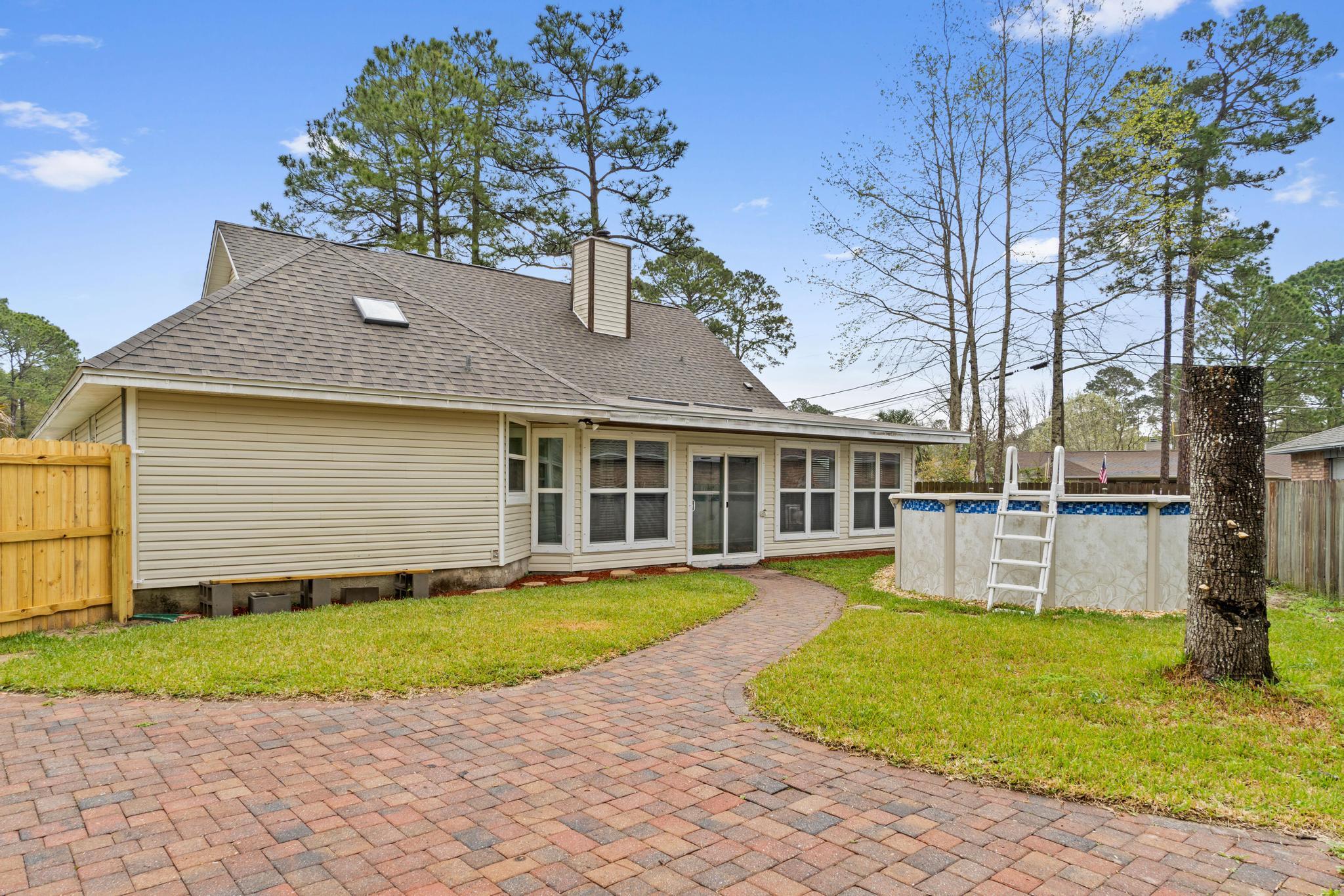 PINE MEADOWS 2ND ADDN - Residential