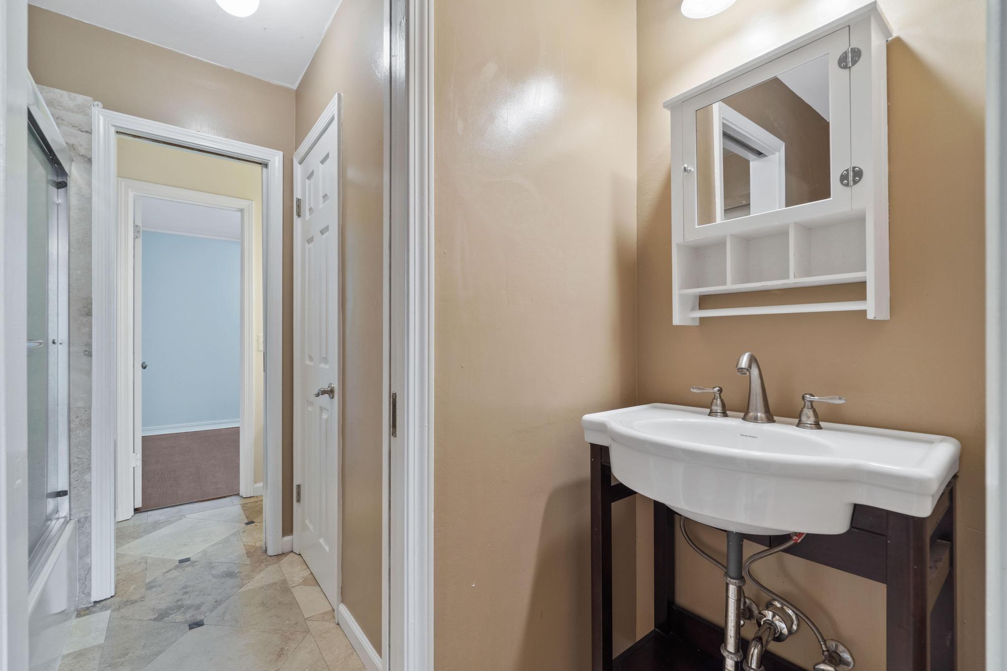 PINE MEADOWS 2ND ADDN - Residential
