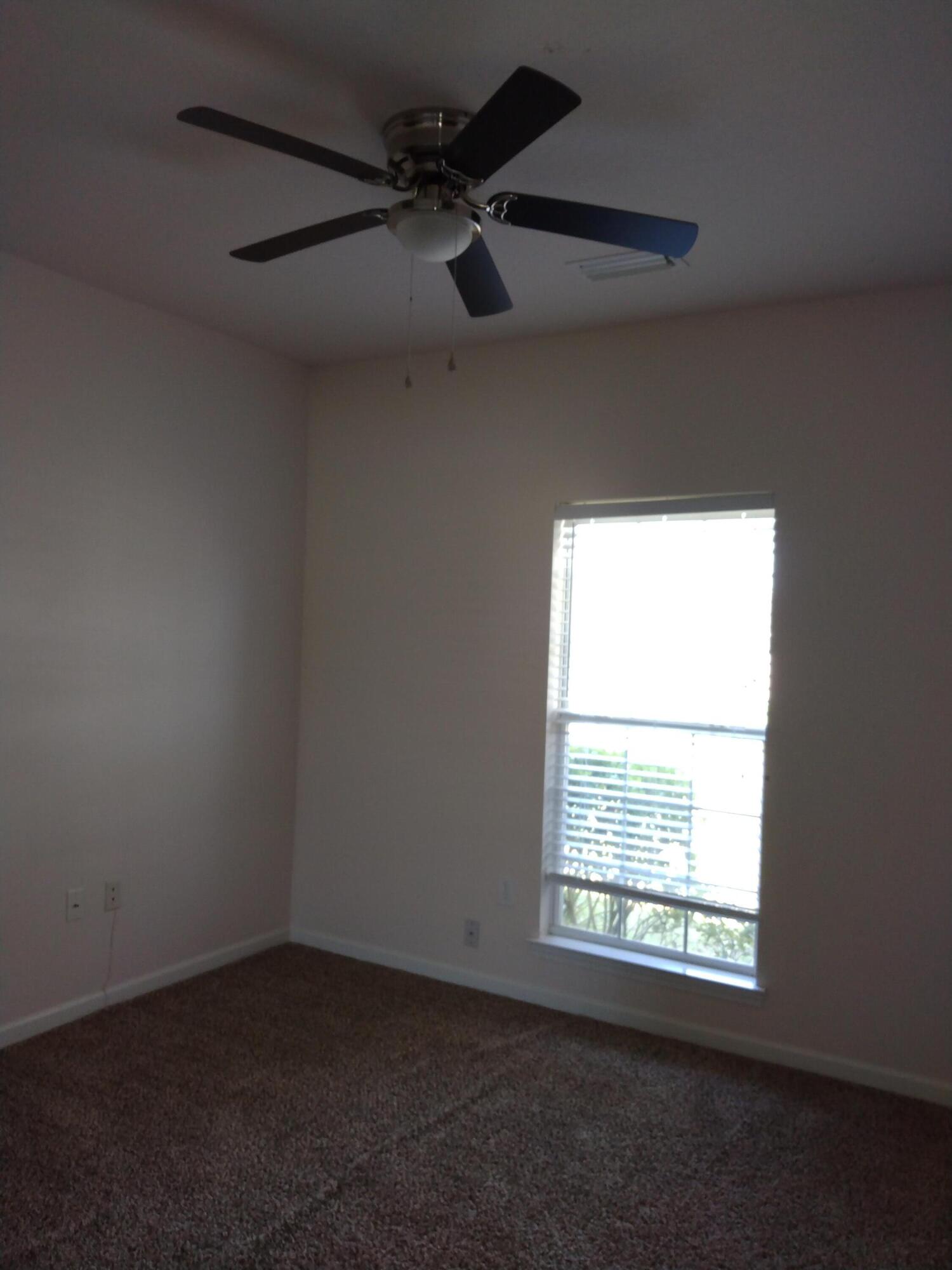 LEE FARMS PH II - Residential Lease