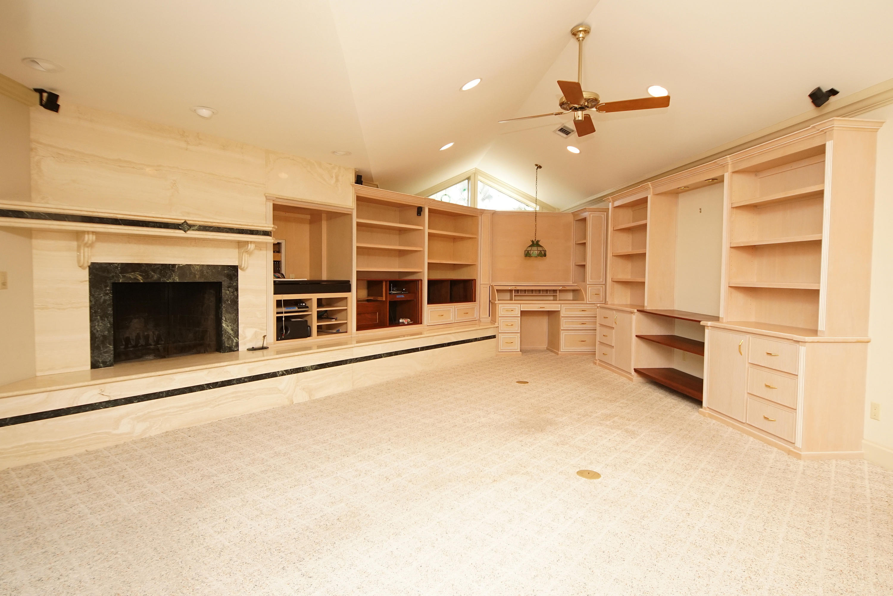 BAHIA VISTA - Residential Lease