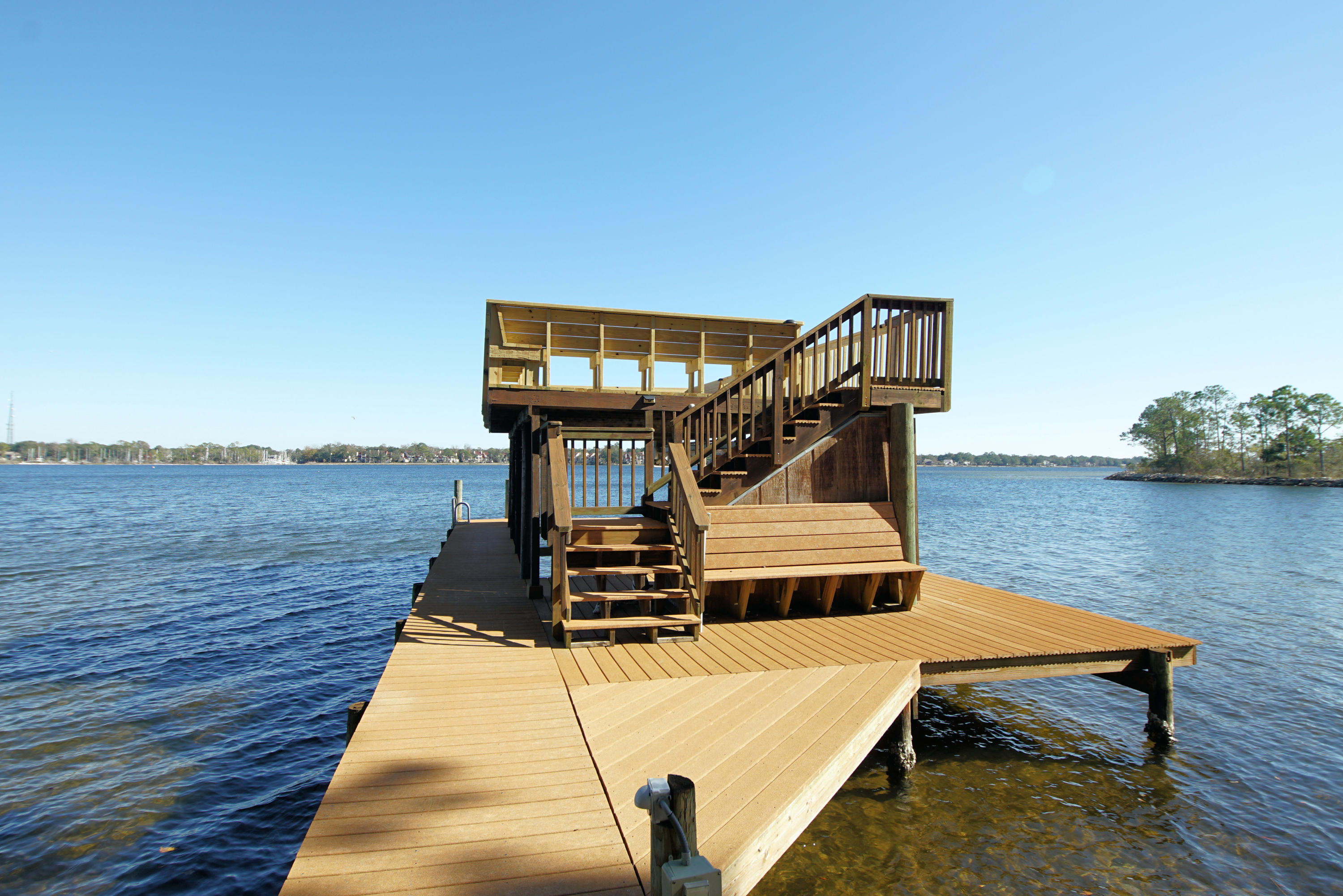 BAHIA VISTA - Residential Lease