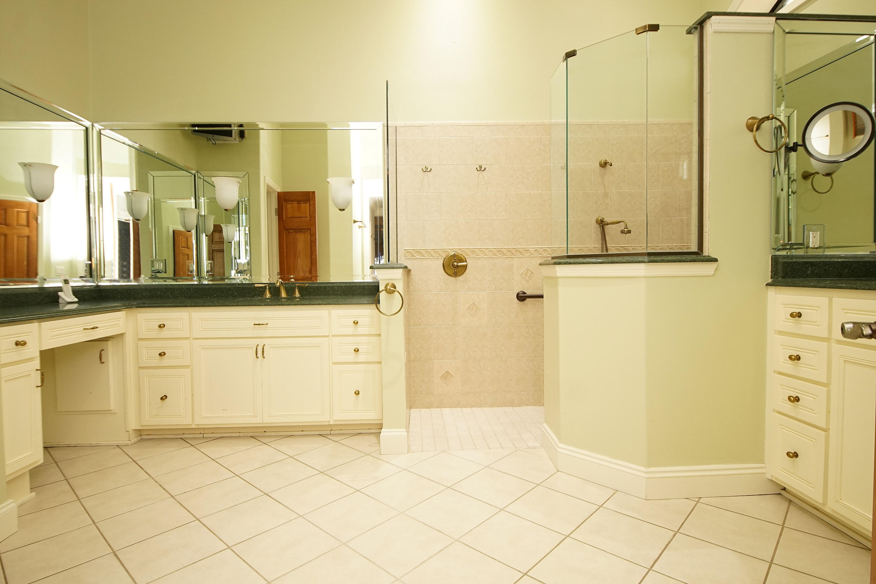 BAHIA VISTA - Residential Lease