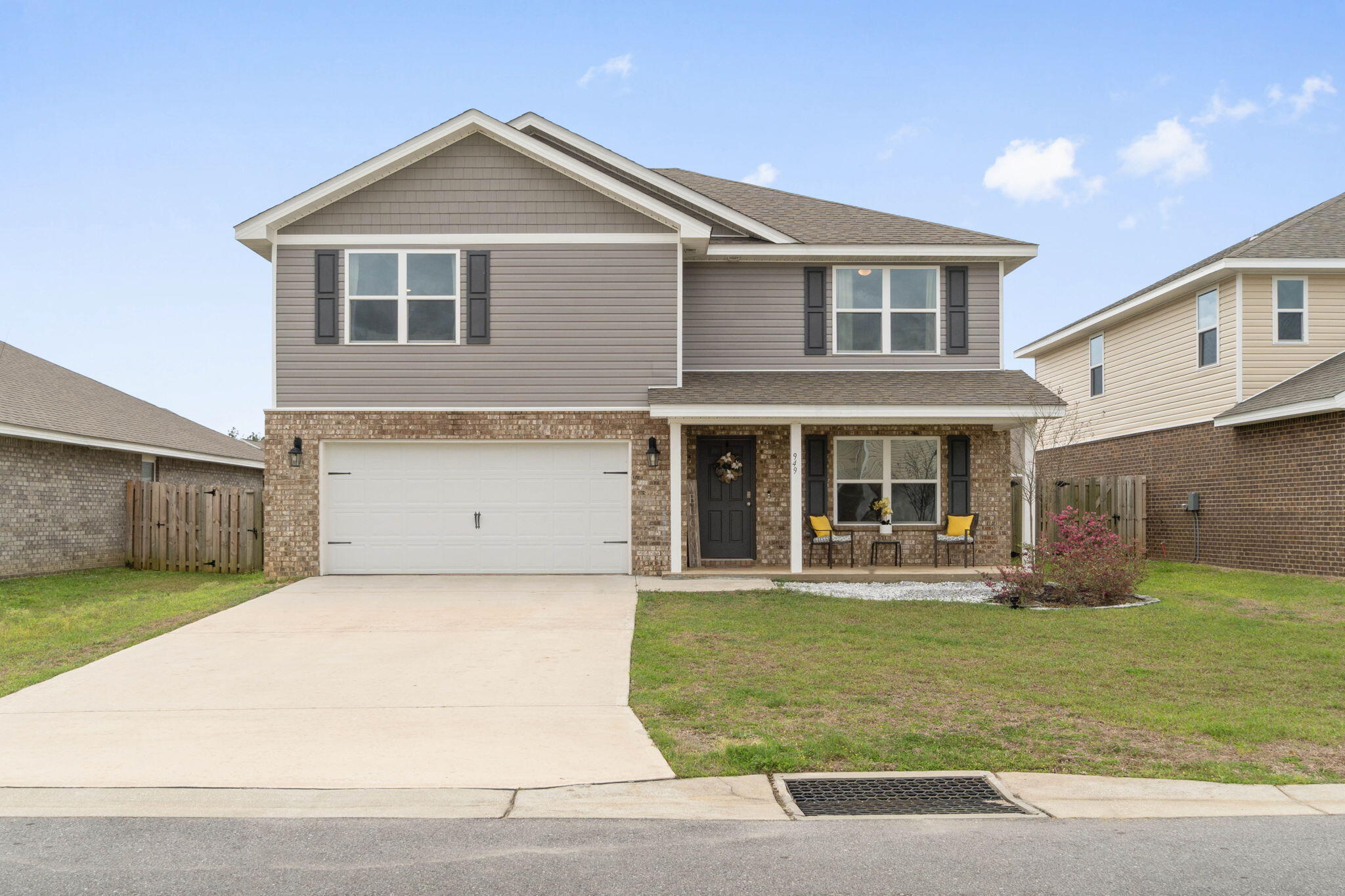 Redstone Commons - Residential