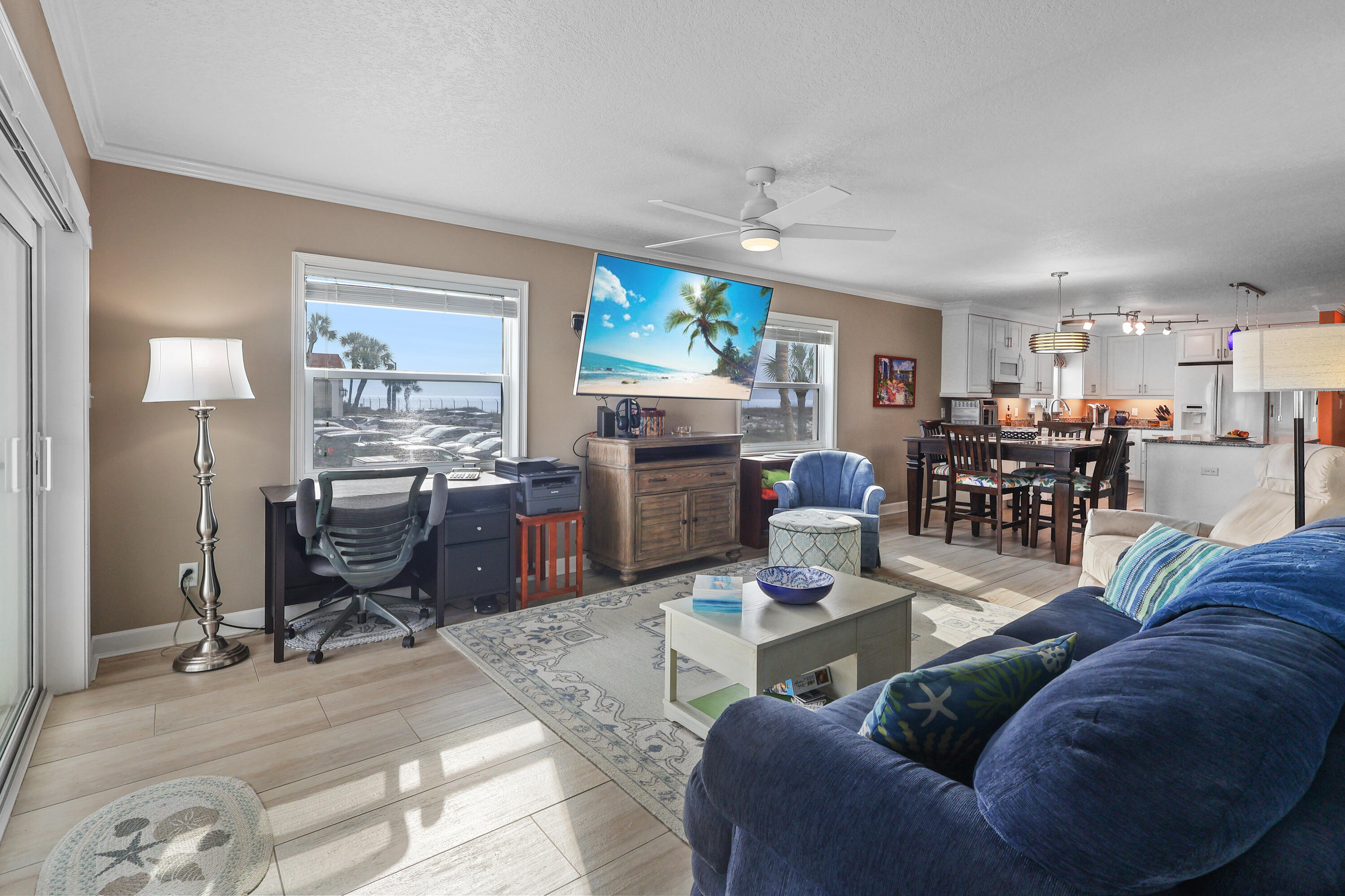 EL MATADOR CONDO - Residential