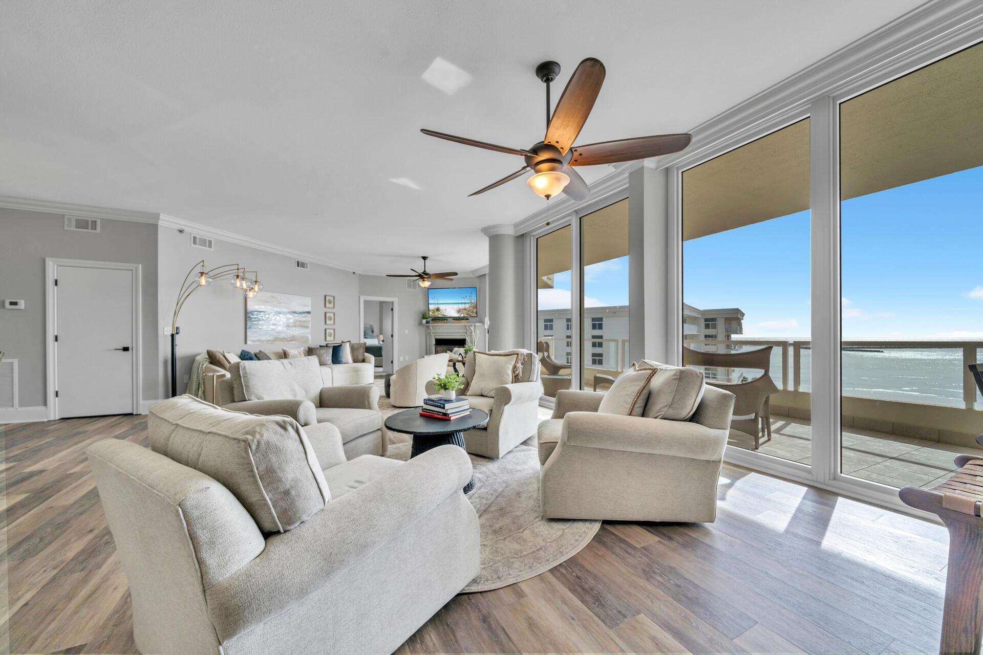 EAST PASS TOWERS CONDO PH 2 - Residential
