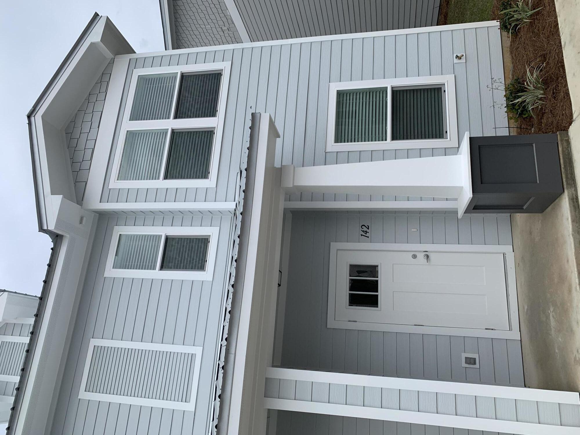 VERANDAS AT FREEPORT - Residential Lease