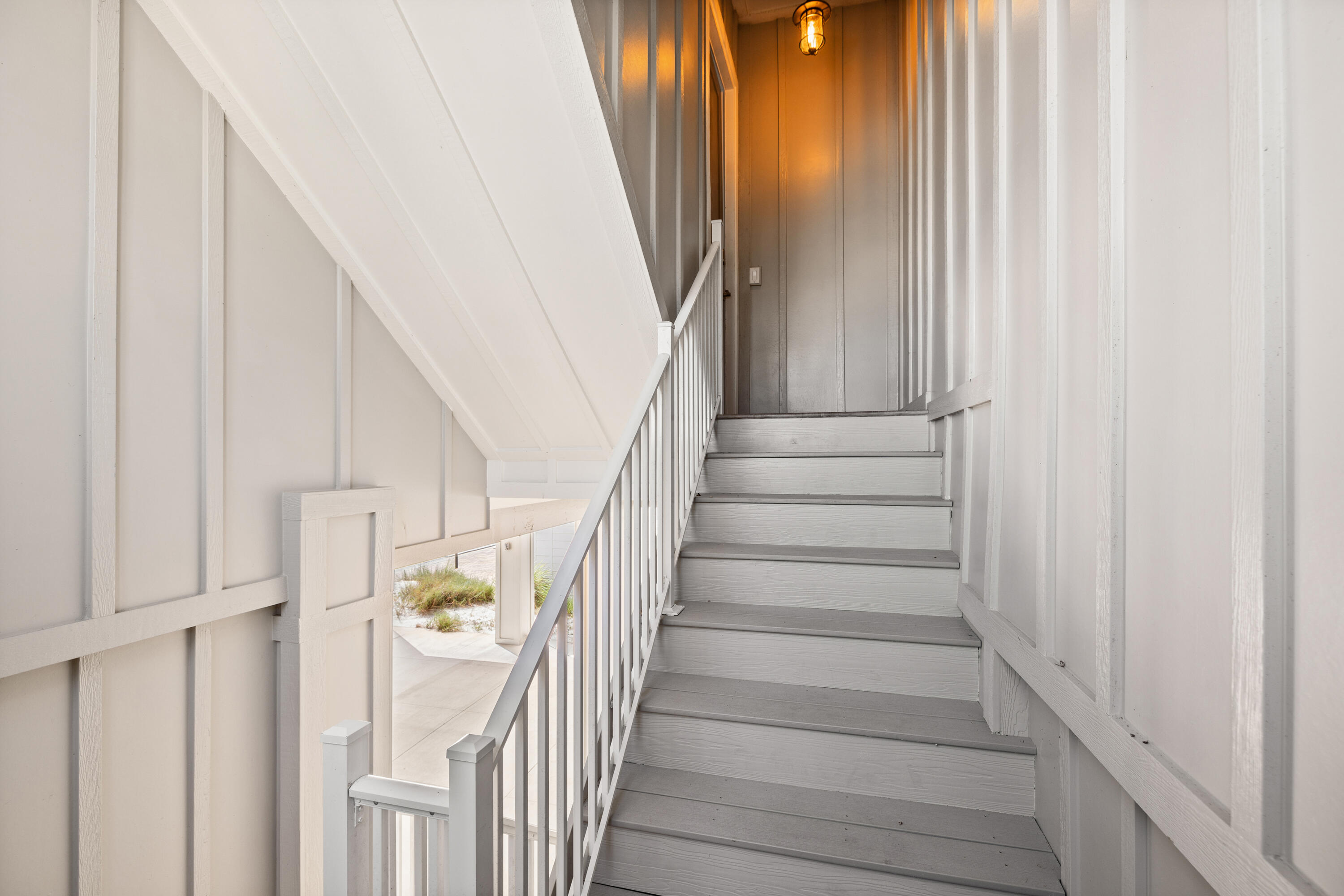 BY THE SEA - Residential