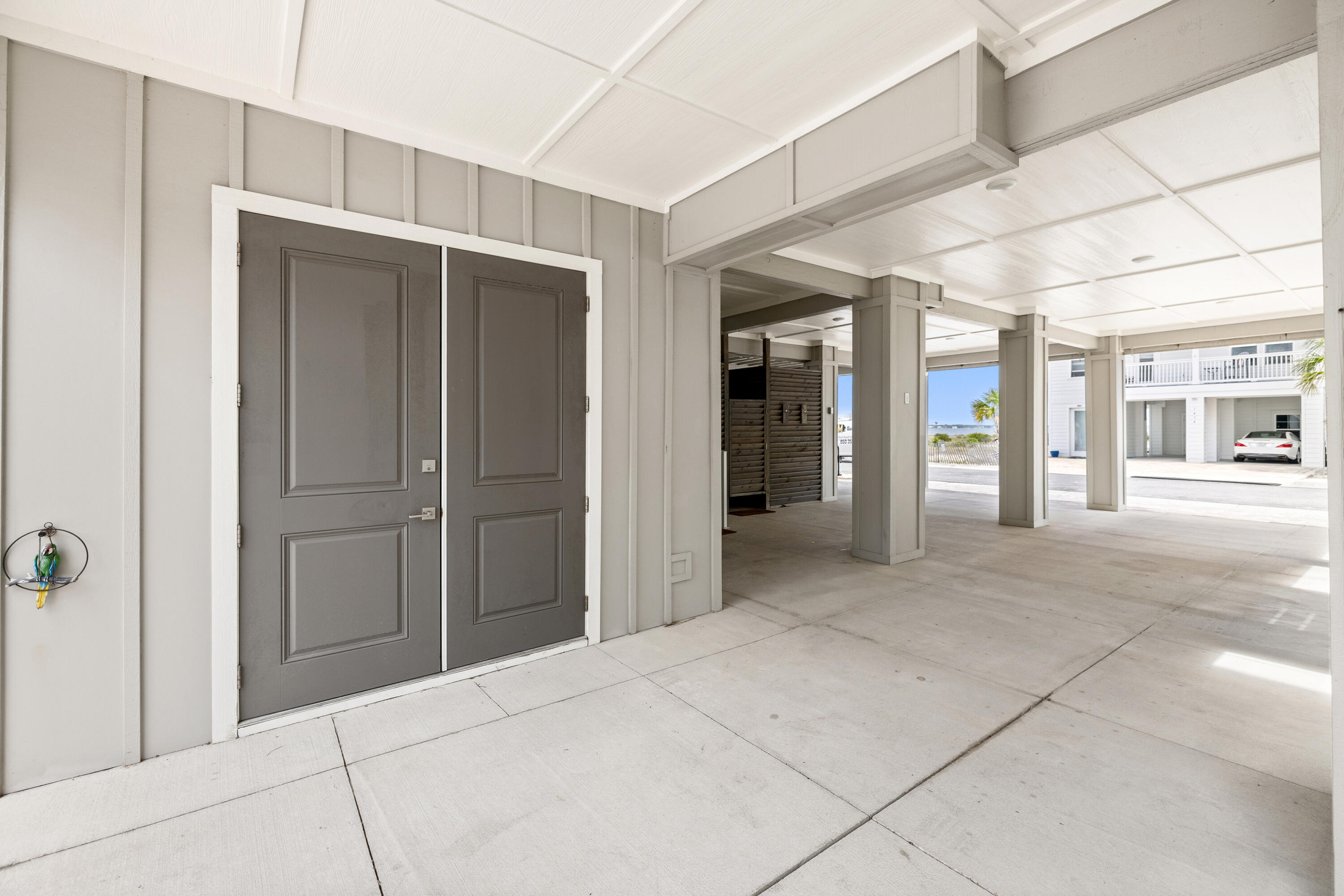 BY THE SEA - Residential