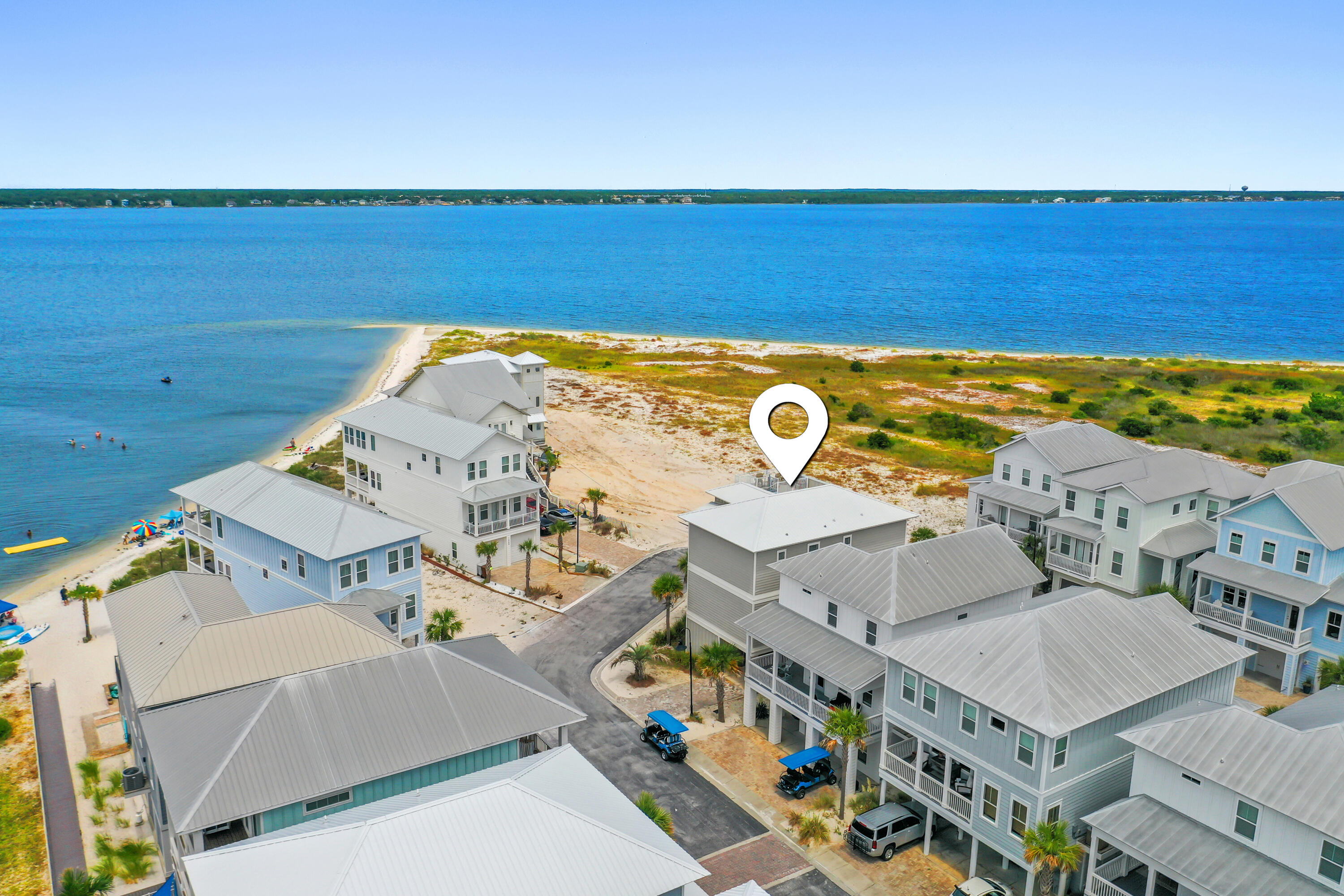 BY THE SEA - Residential