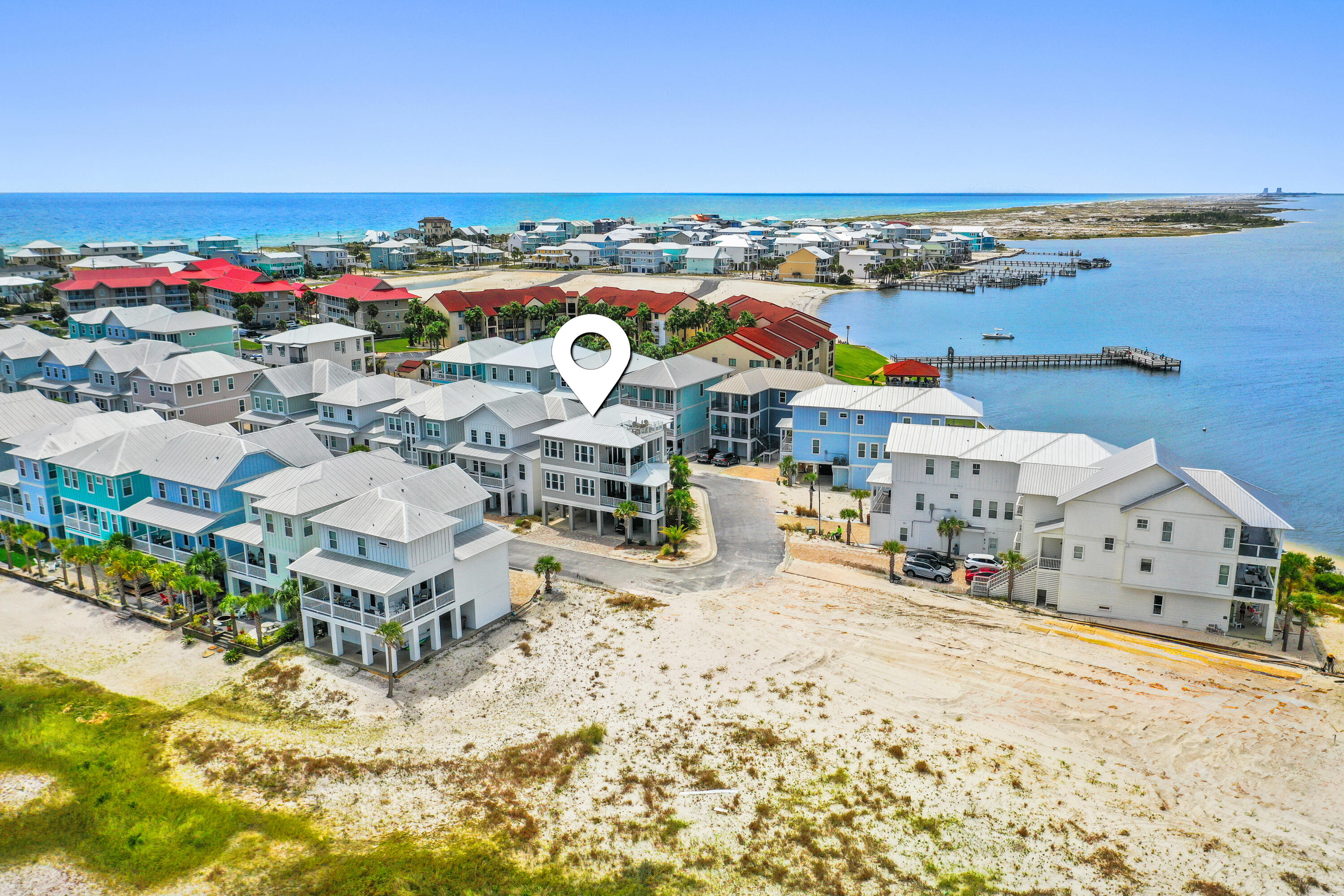 BY THE SEA - Residential