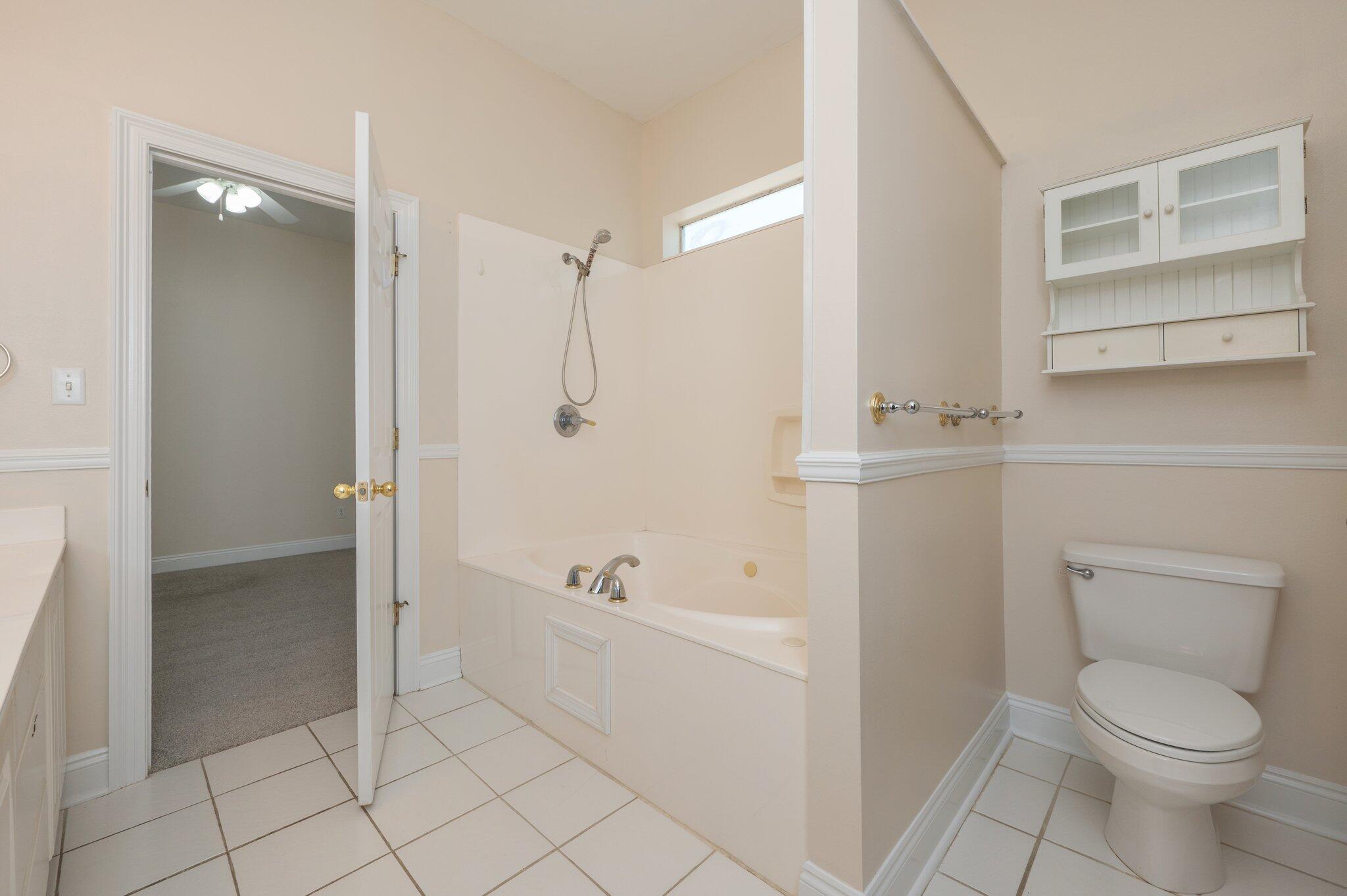 GLENWOOD CRT - Residential Lease