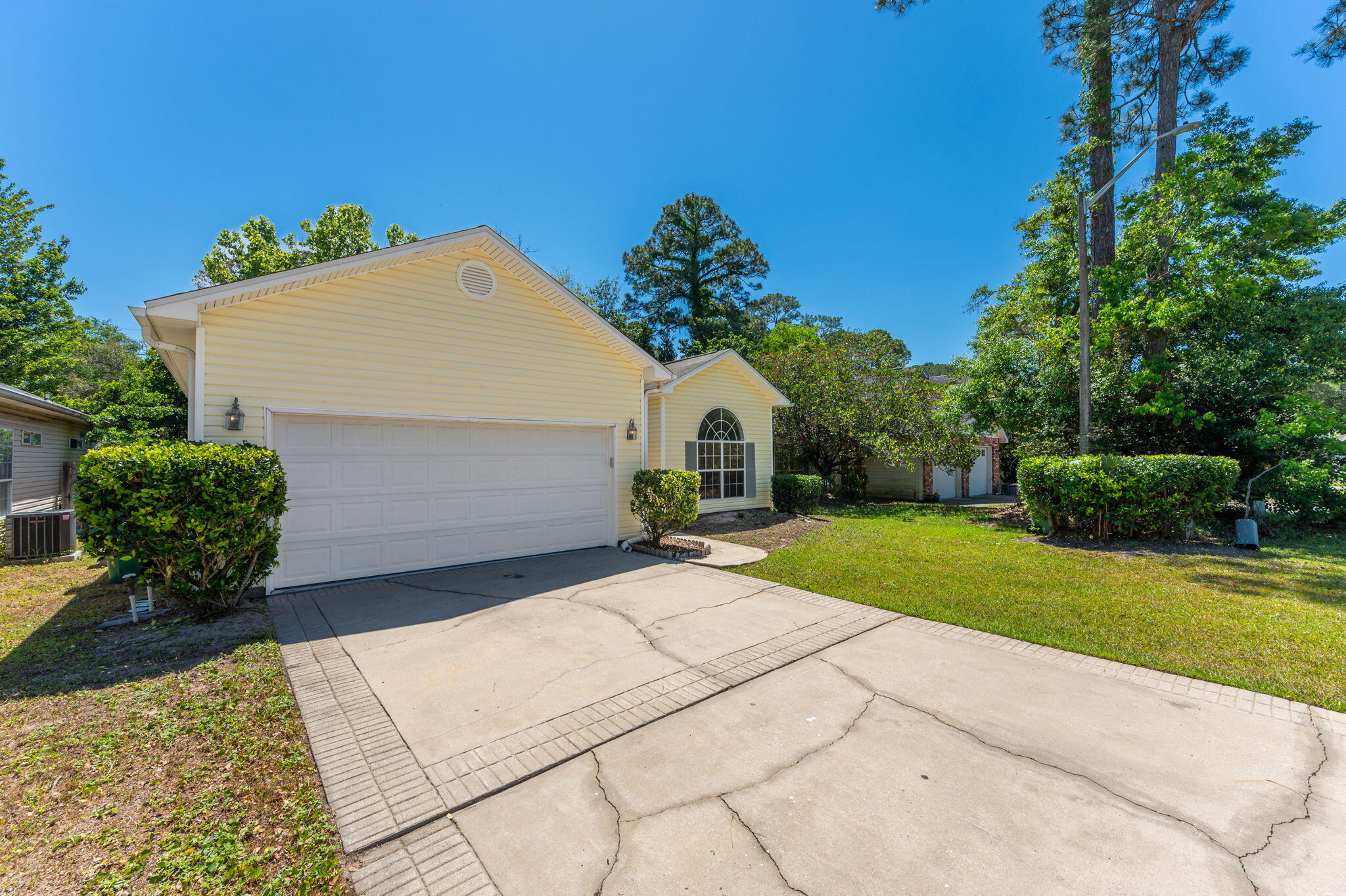 GLENWOOD CRT - Residential Lease