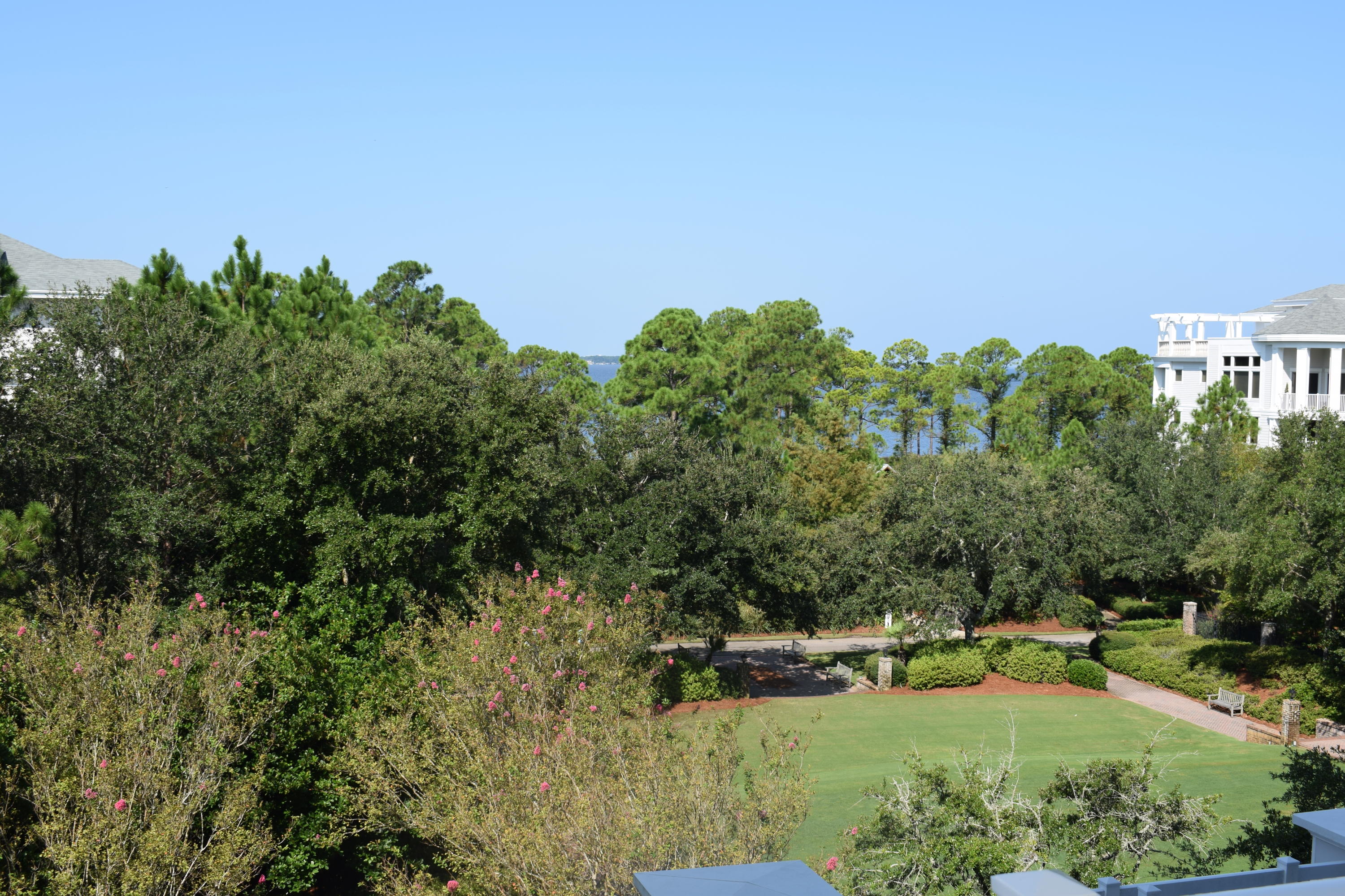 GRAND SANDESTIN - Residential Lease