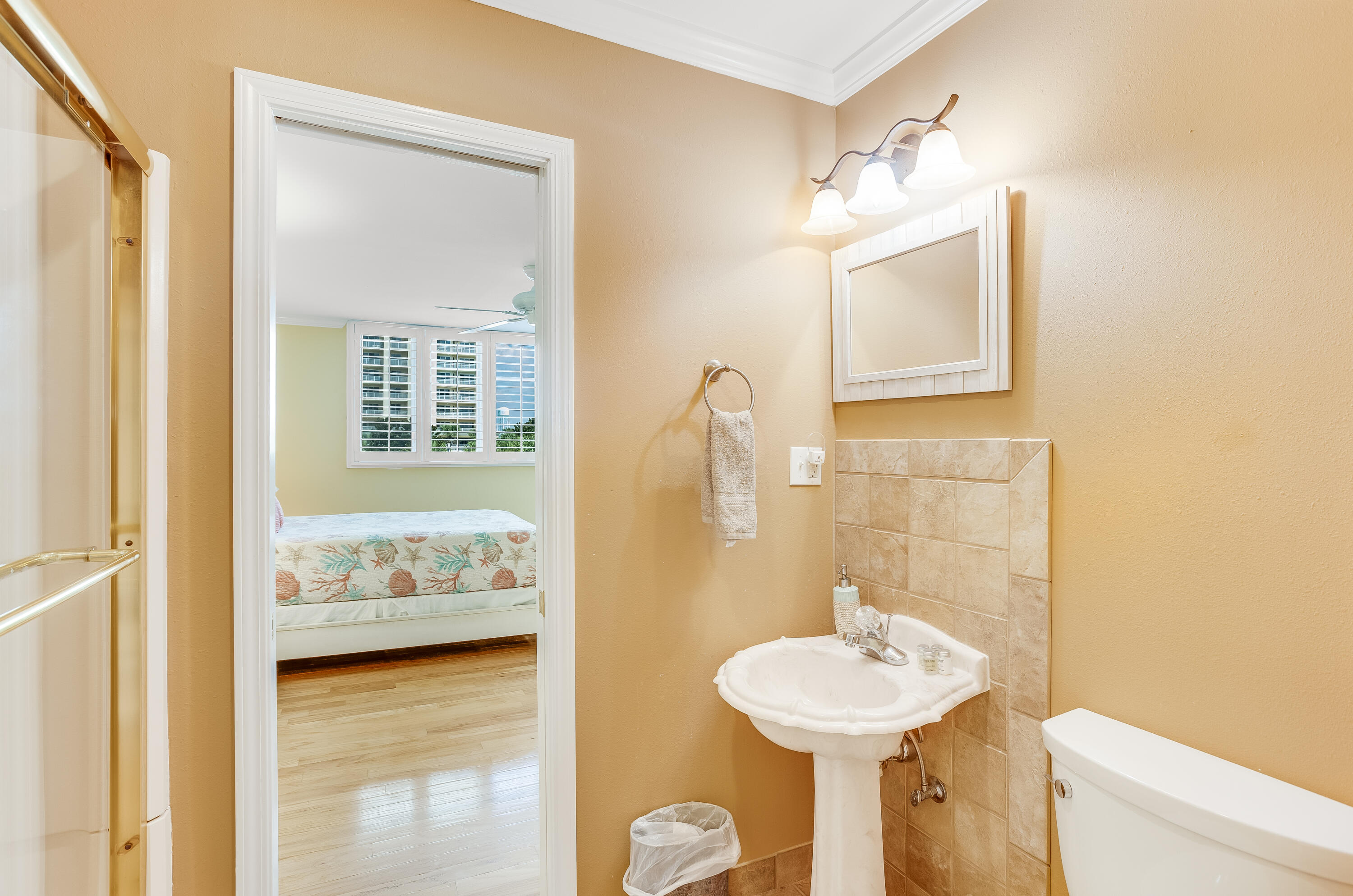 SEASCAPE CONDO PH 7 - Residential