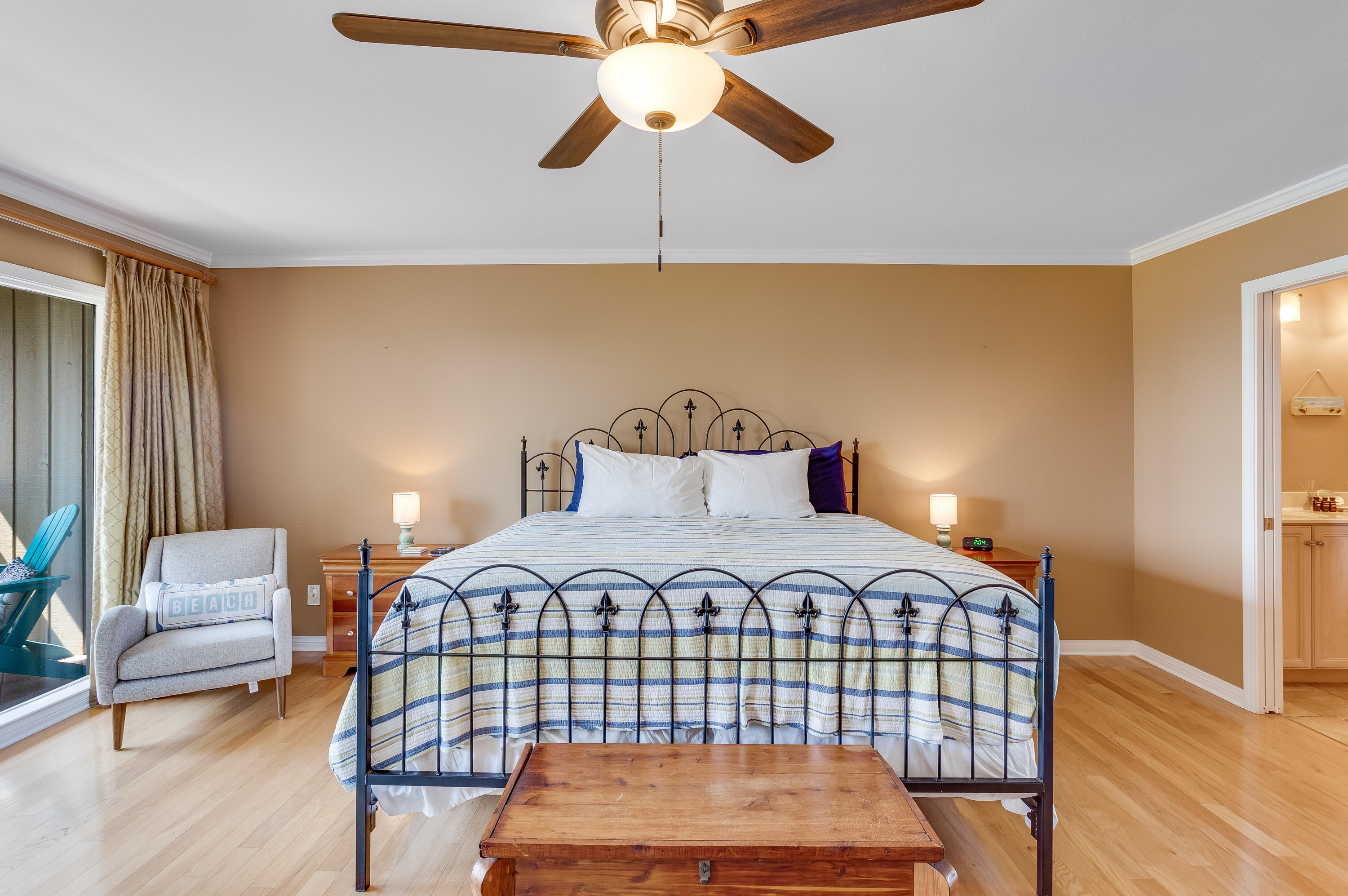 SEASCAPE CONDO PH 7 - Residential