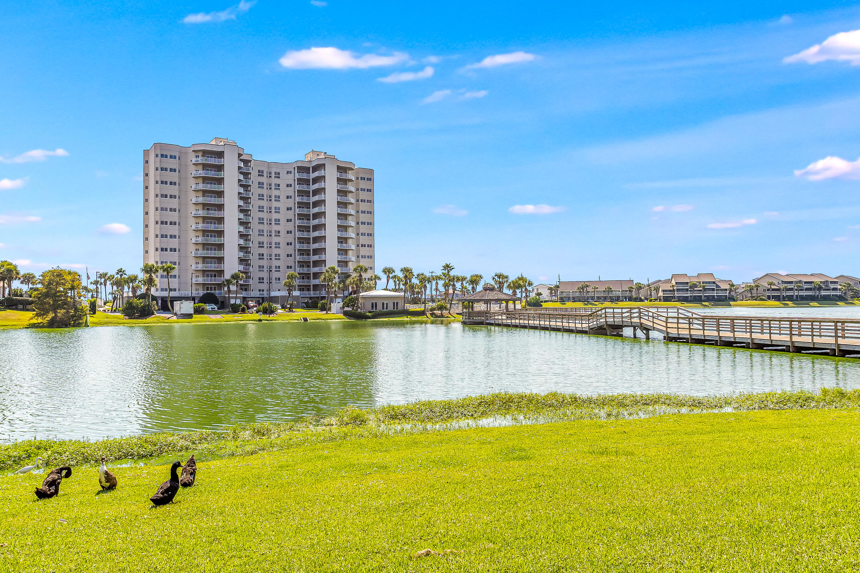 SEASCAPE CONDO PH 7 - Residential