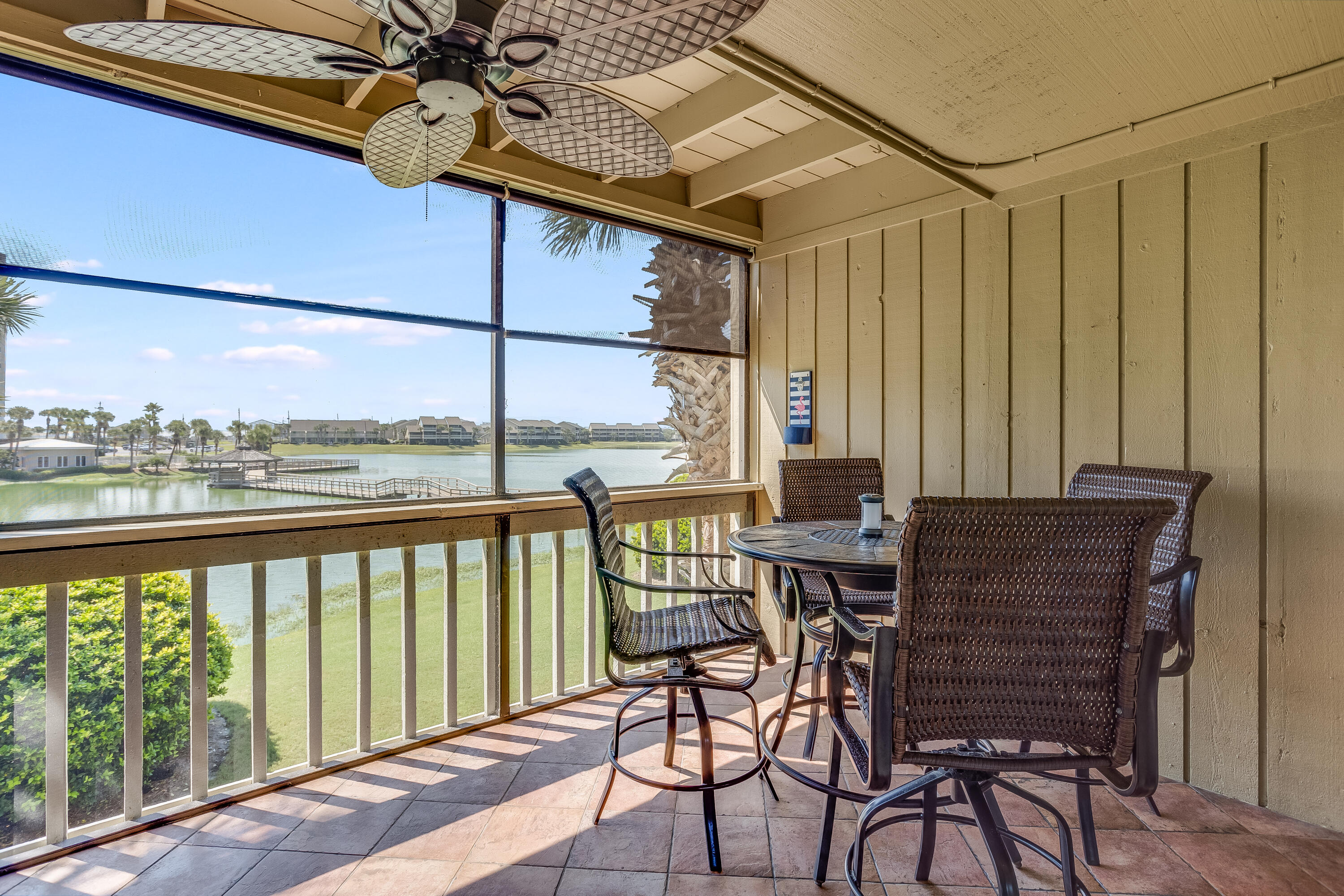 SEASCAPE CONDO PH 7 - Residential