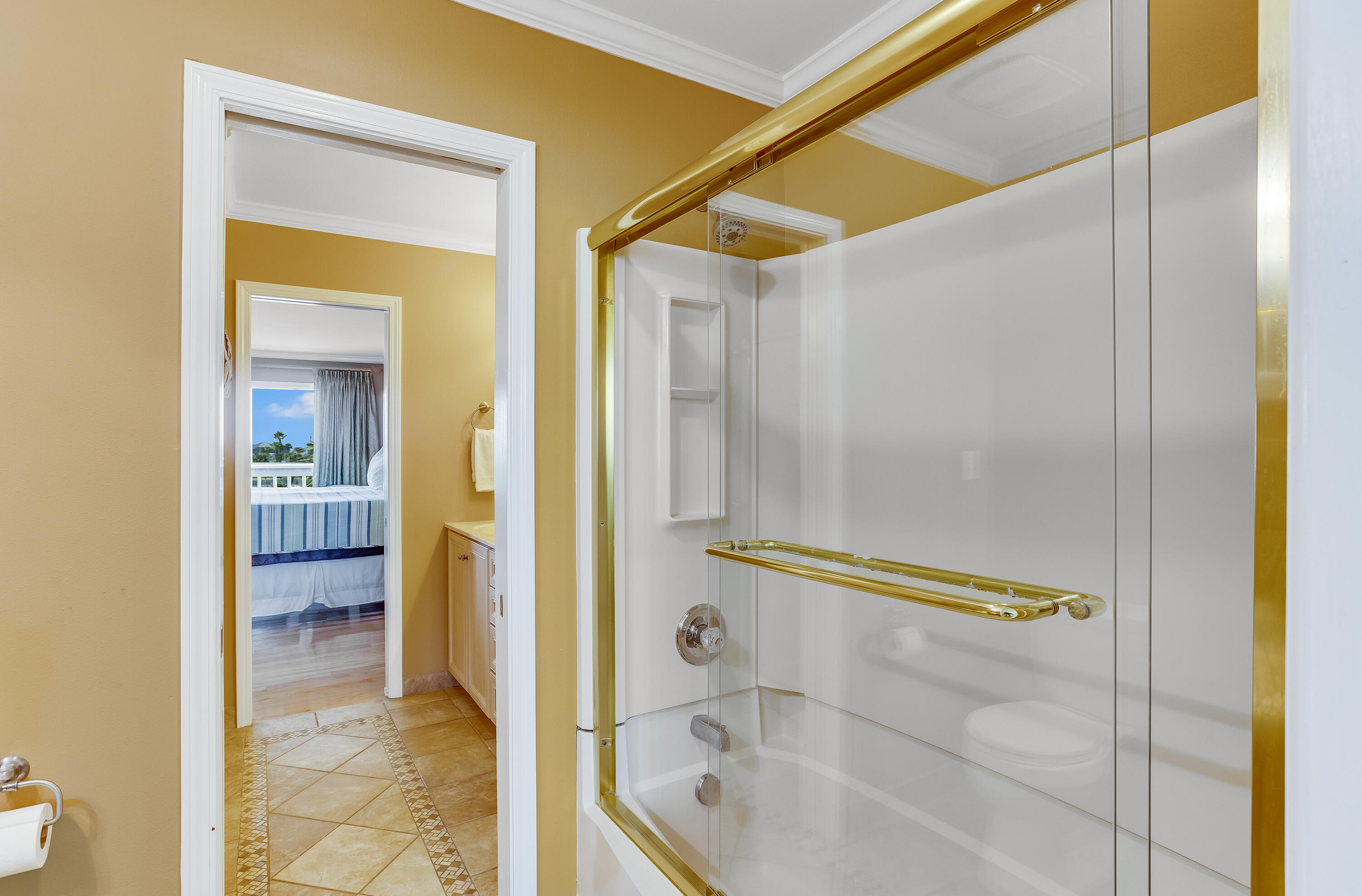 SEASCAPE CONDO PH 7 - Residential