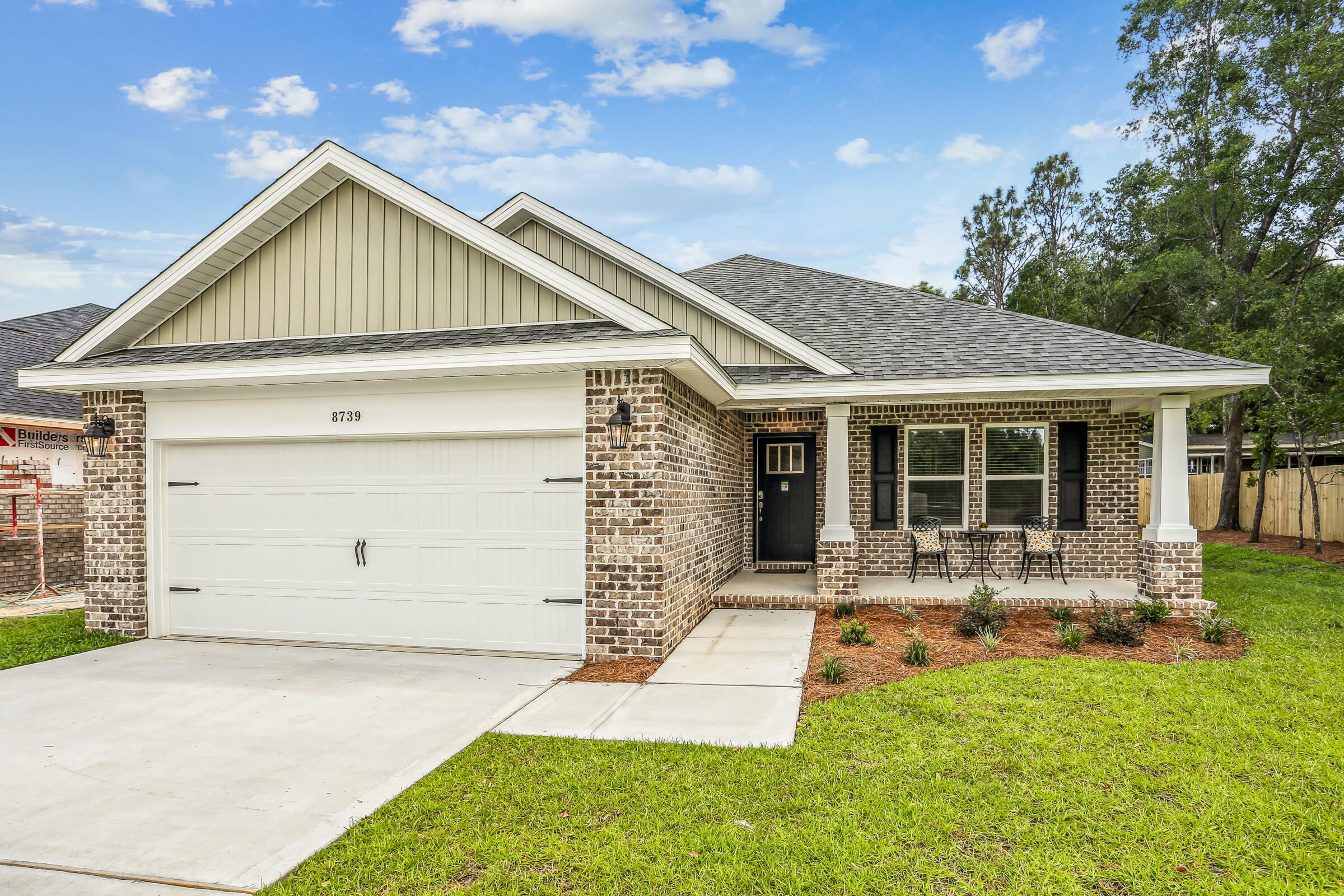 Welcome to the Carlos Floor Plan in Clearwater Landing! This beautifully designed 3-bedroom, 2-bath new construction brick home sits on a spacious 1.01-acre lot in a private East Milton community. The open layout features vaulted ceilings and a split floor plan, perfect for everyday living and entertaining. The gourmet kitchen includes stainless steel appliances, granite or quartz countertops, soft-close cabinets, under-cabinet lighting, bar seating, and a large pantry. The luxurious master suite offers double vanities, a garden tub, a fully tiled walk-in shower with dual shower heads, and two walk-in closets. Additional features include a whole-house blinds package, brushed nickel hardware, and quality finishes throughout. Clearwater Landing is an exclusive 11-home community, with every lot offering at least 1 acre and select lots over 3 acres. Ideally located between Navarre Beach and Pensacola, this home combines space, privacy, and craftsmanship.
Pictures are of a similar home, colors may vary.
This home will be move in ready on 10/22/2025.