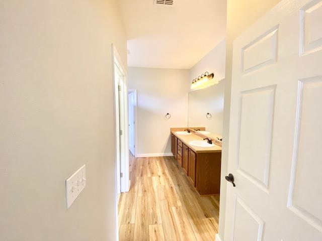 HERITAGE MANOR - Residential Lease