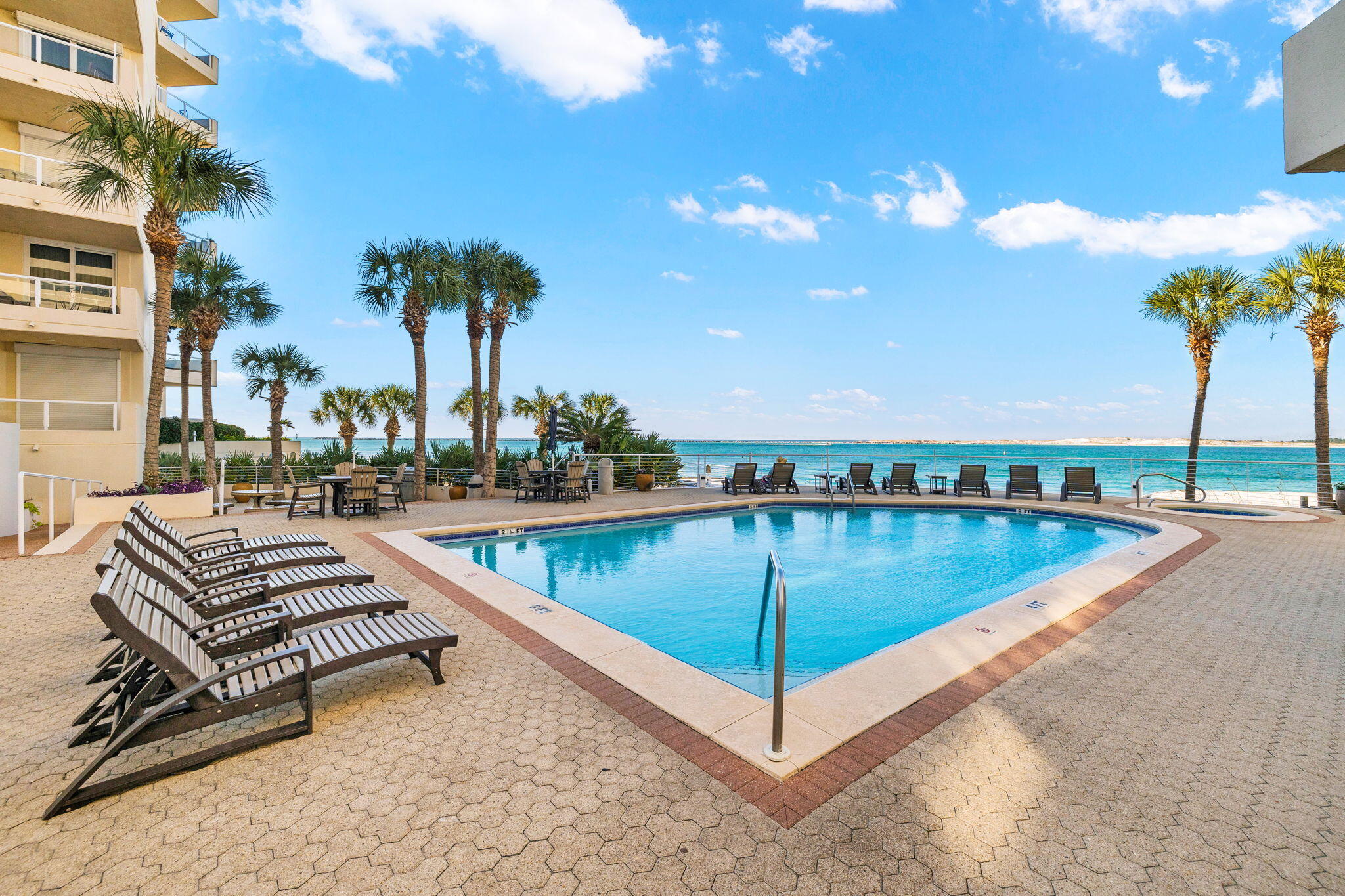 EAST PASS TOWERS CONDO - Residential