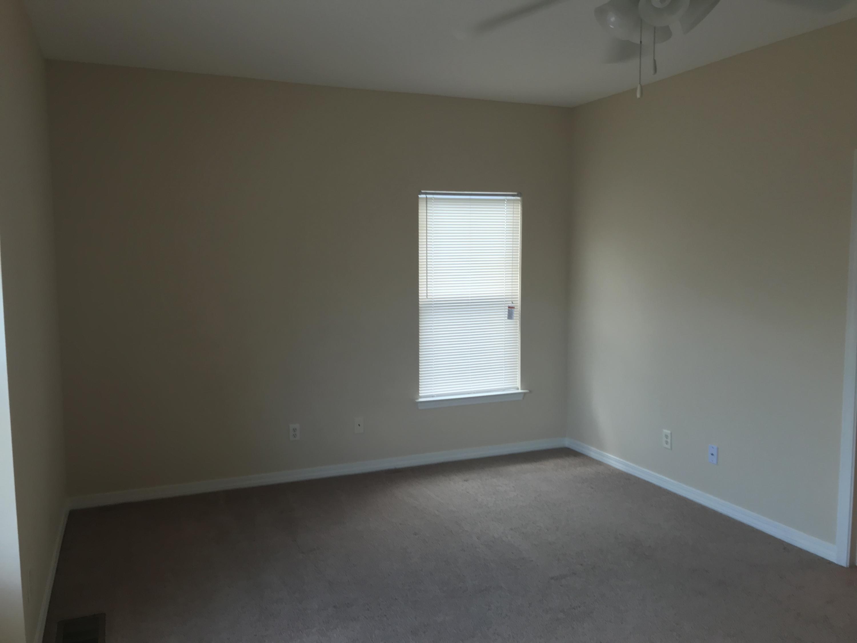 ENCHANTED ESTATES - Residential Lease