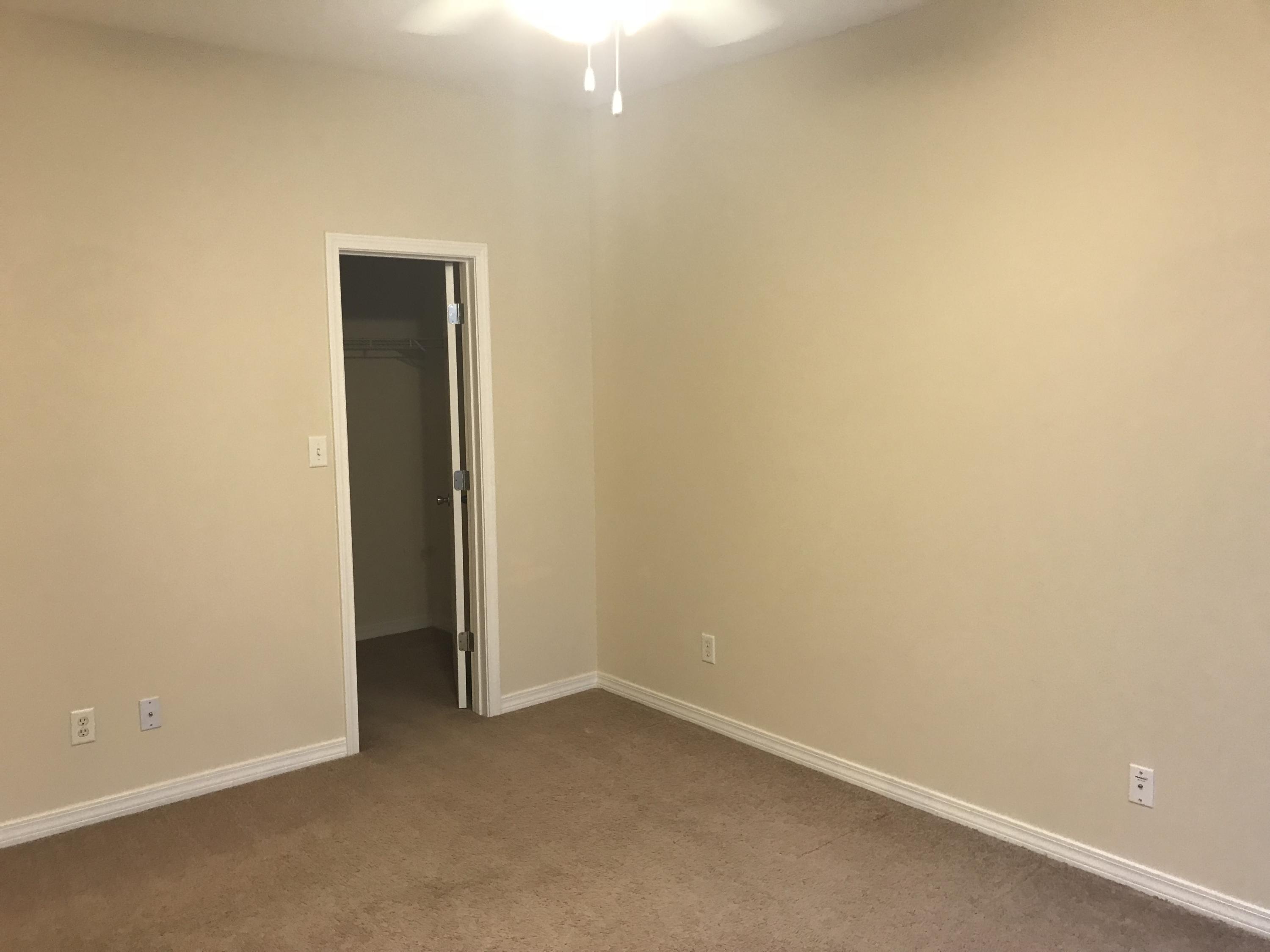 ENCHANTED ESTATES - Residential Lease