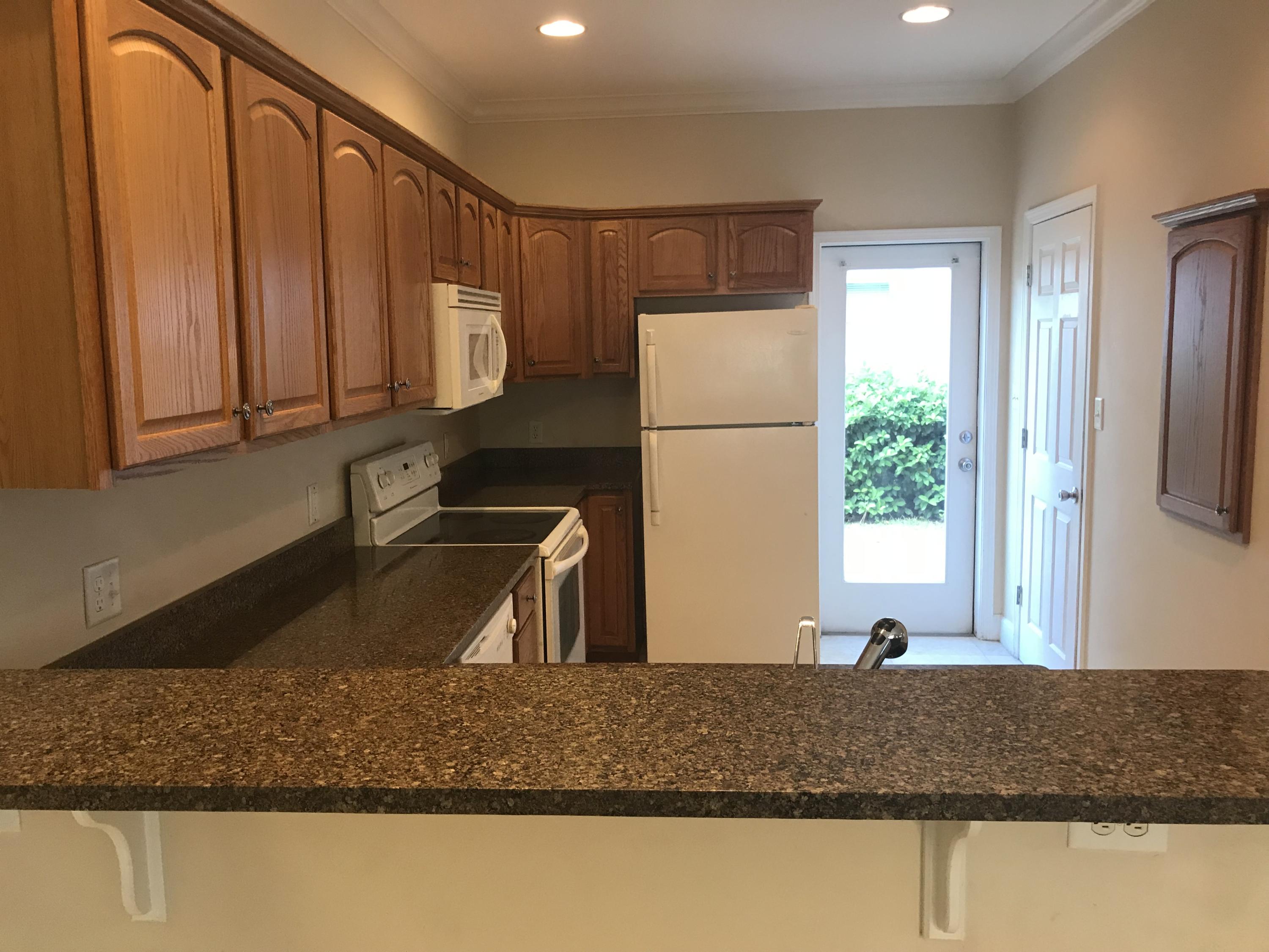 ENCHANTED ESTATES - Residential Lease