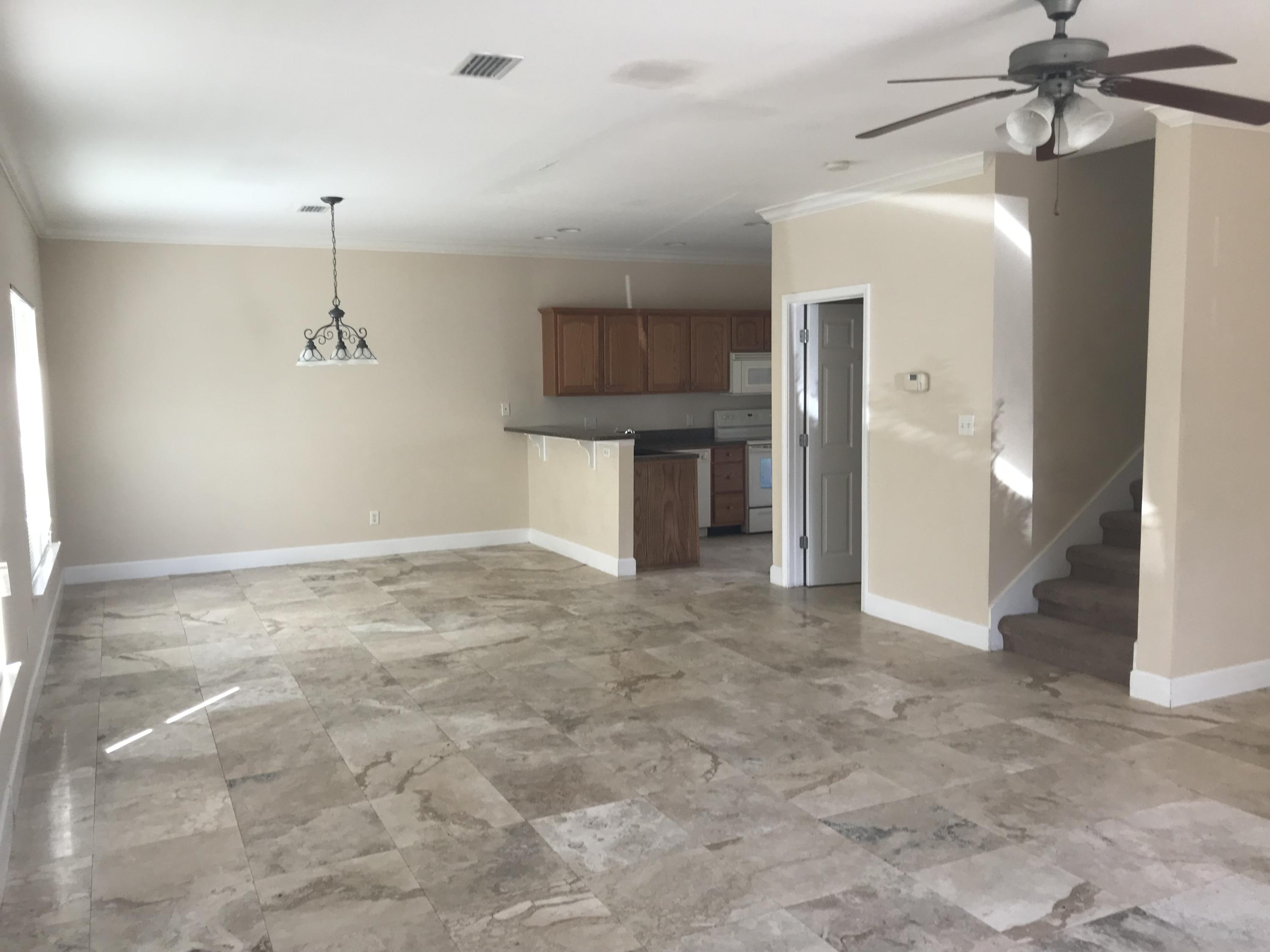 ENCHANTED ESTATES - Residential Lease