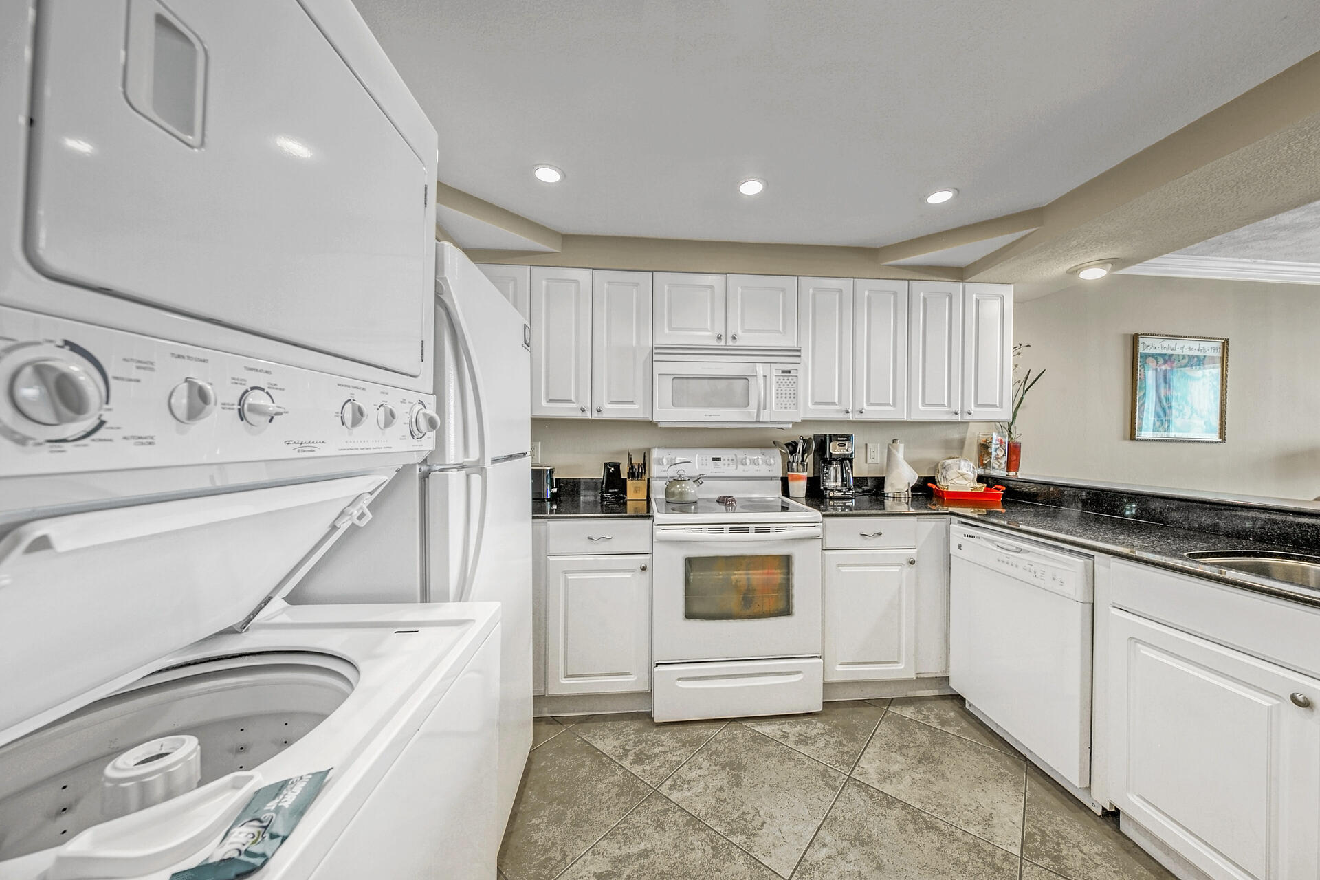 BREAKERS OF FWB PH 2 - Residential