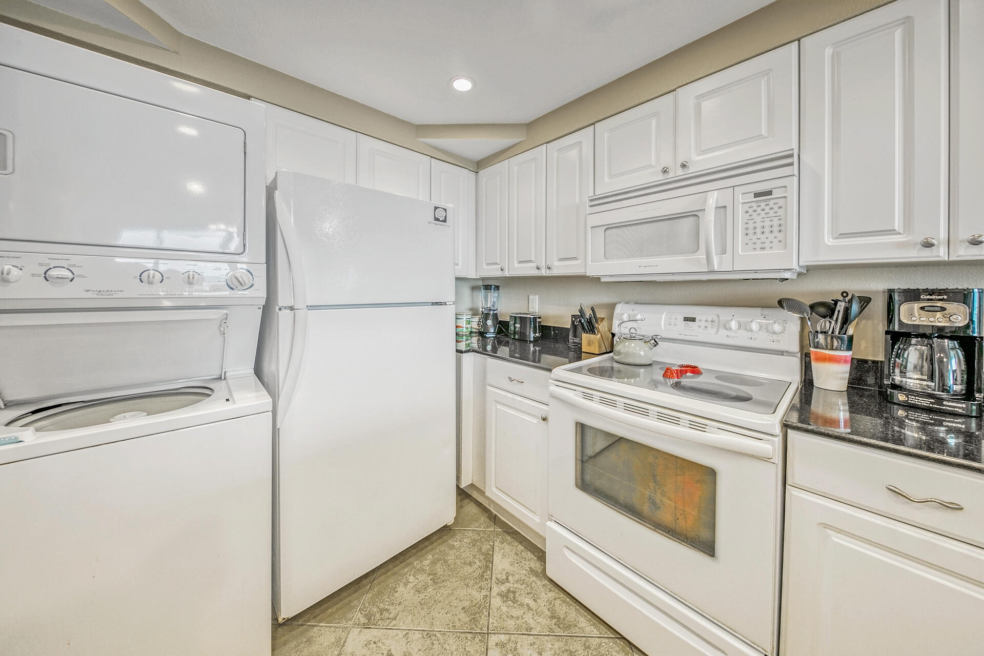 BREAKERS OF FWB PH 2 - Residential