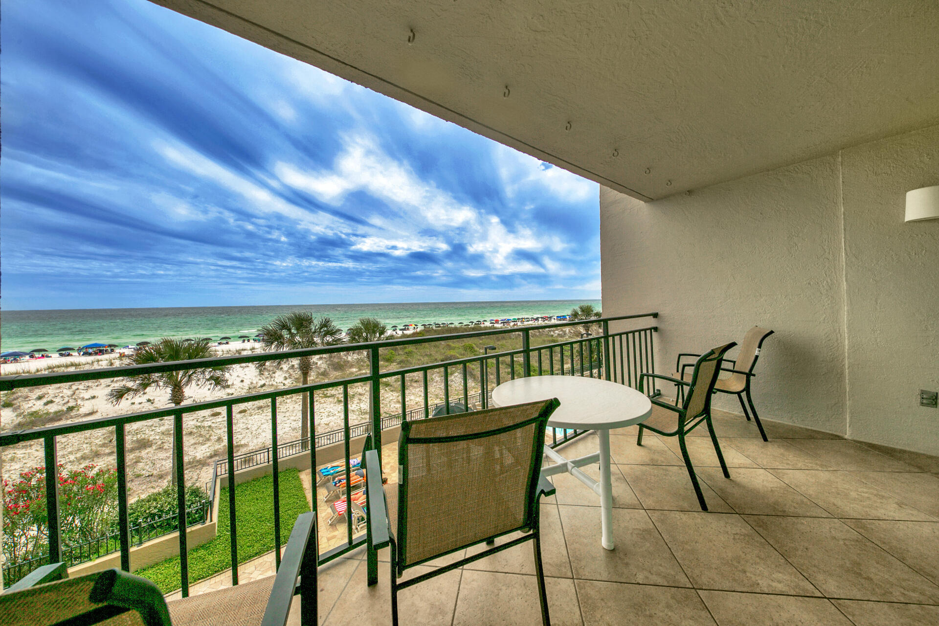 BREAKERS OF FWB PH 2 - Residential
